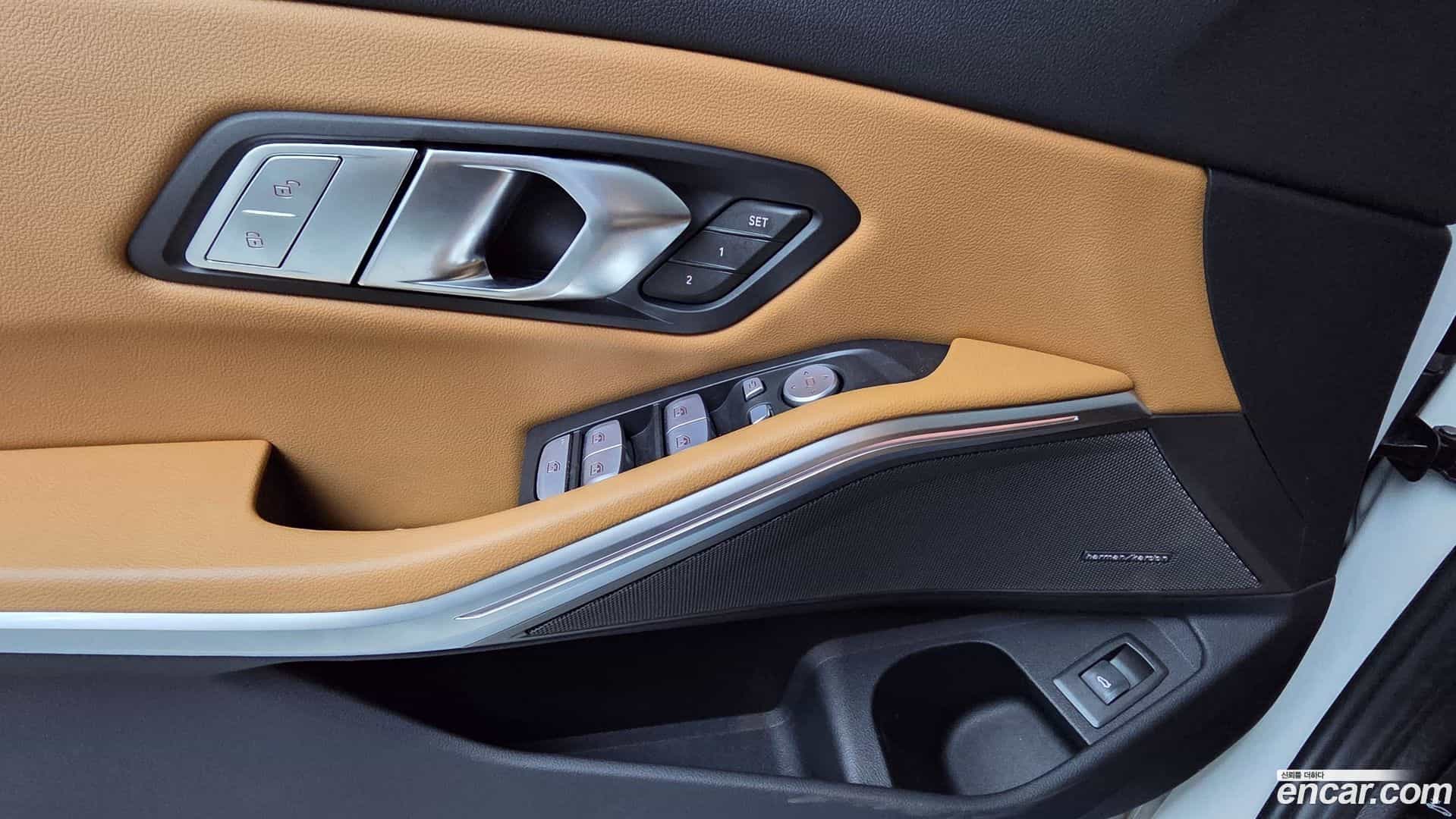 3-Series BMW 2025.9-INNER-007