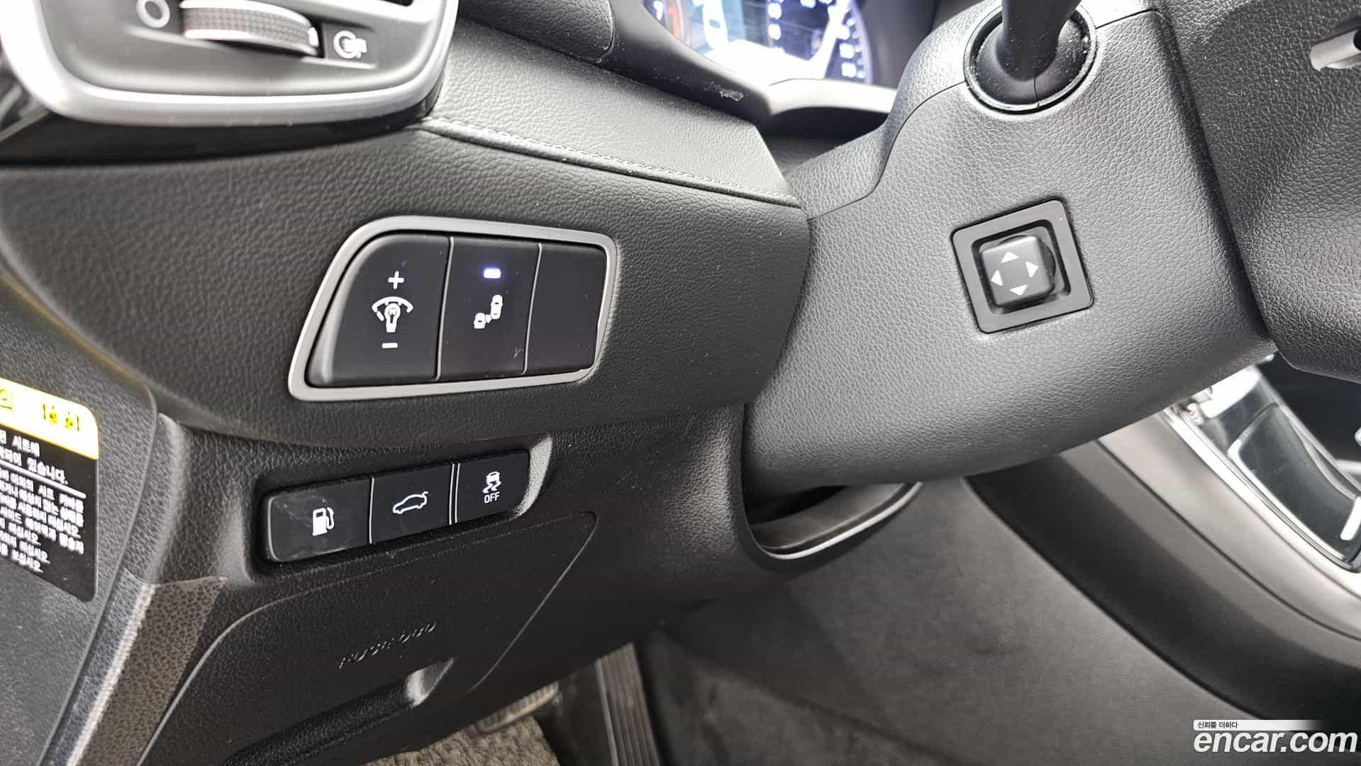 Grandeur Hyundai 2017.1-OPTION-020