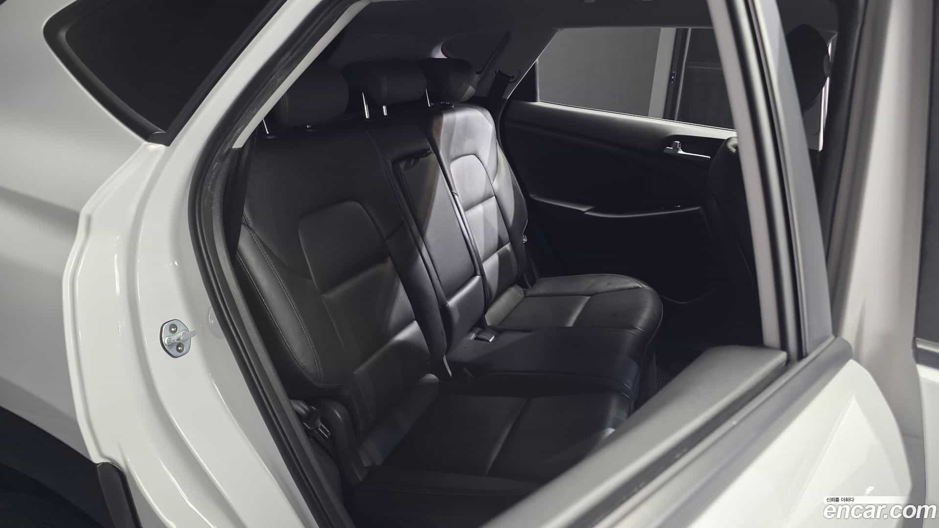 Tucson Hyundai 2019.4-OPTION-016