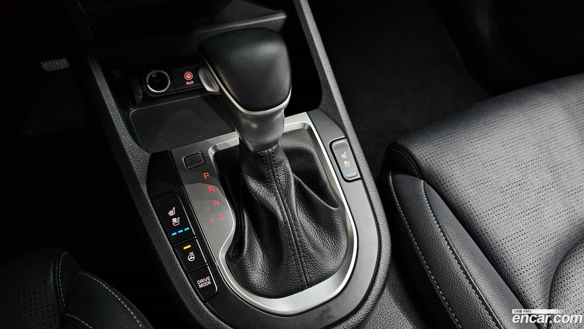 K3 Kia 2020.0-INNER-009