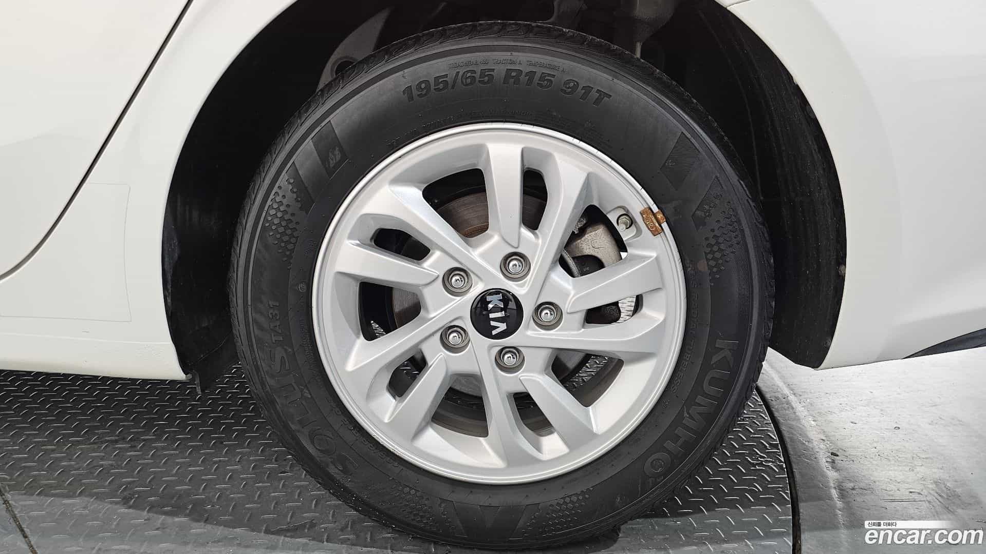 K3 Kia 2020.0-OUTER-031