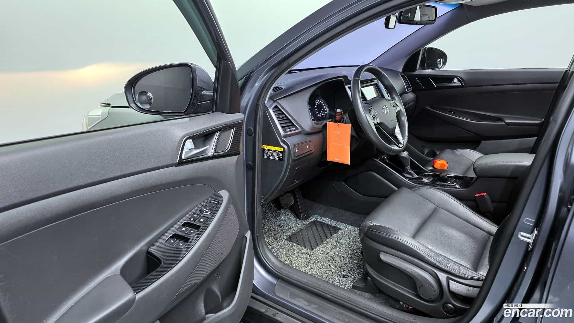 Tucson Hyundai 2015.6-INNER-010
