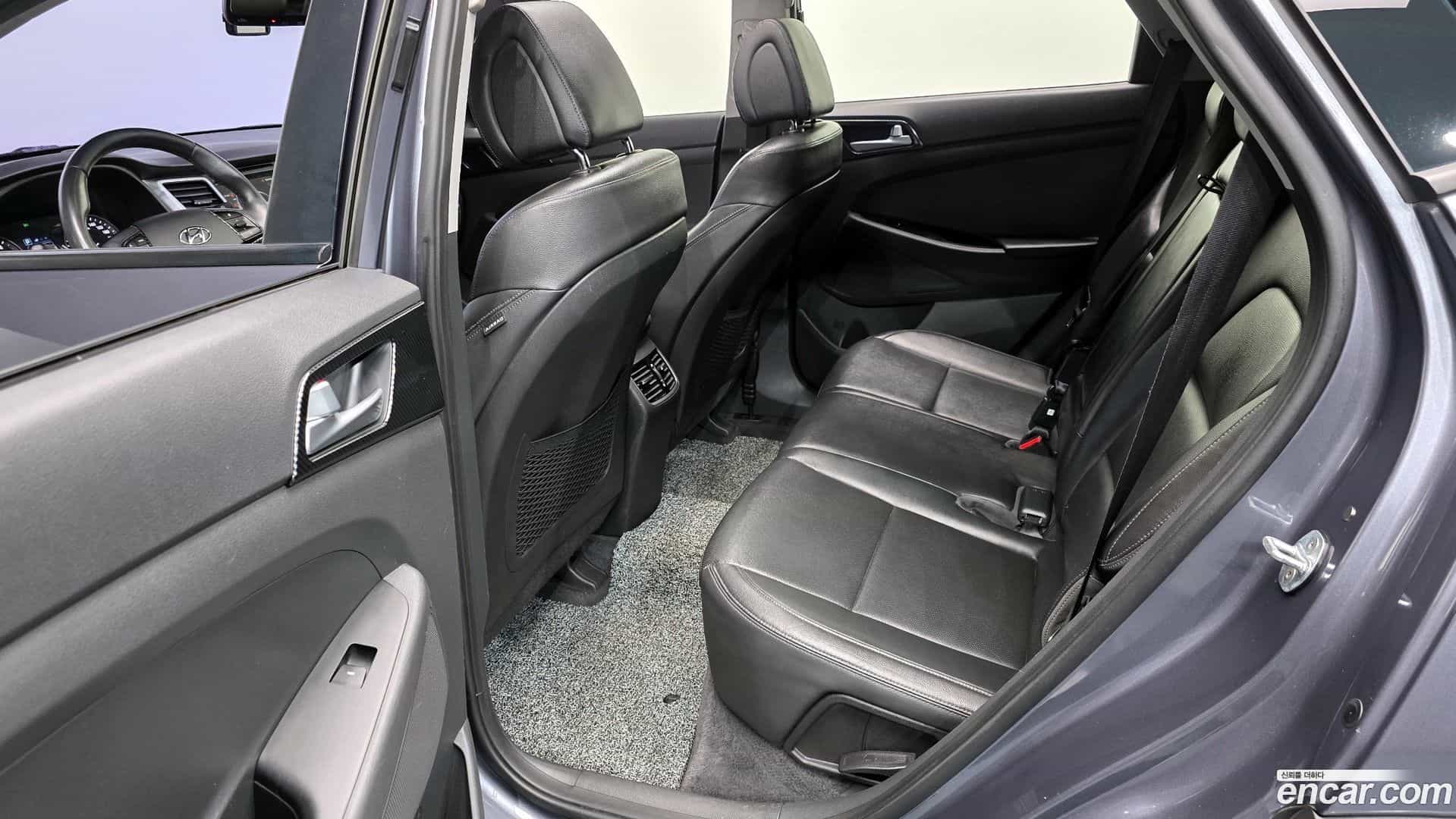 Tucson Hyundai 2015.6-OPTION-016
