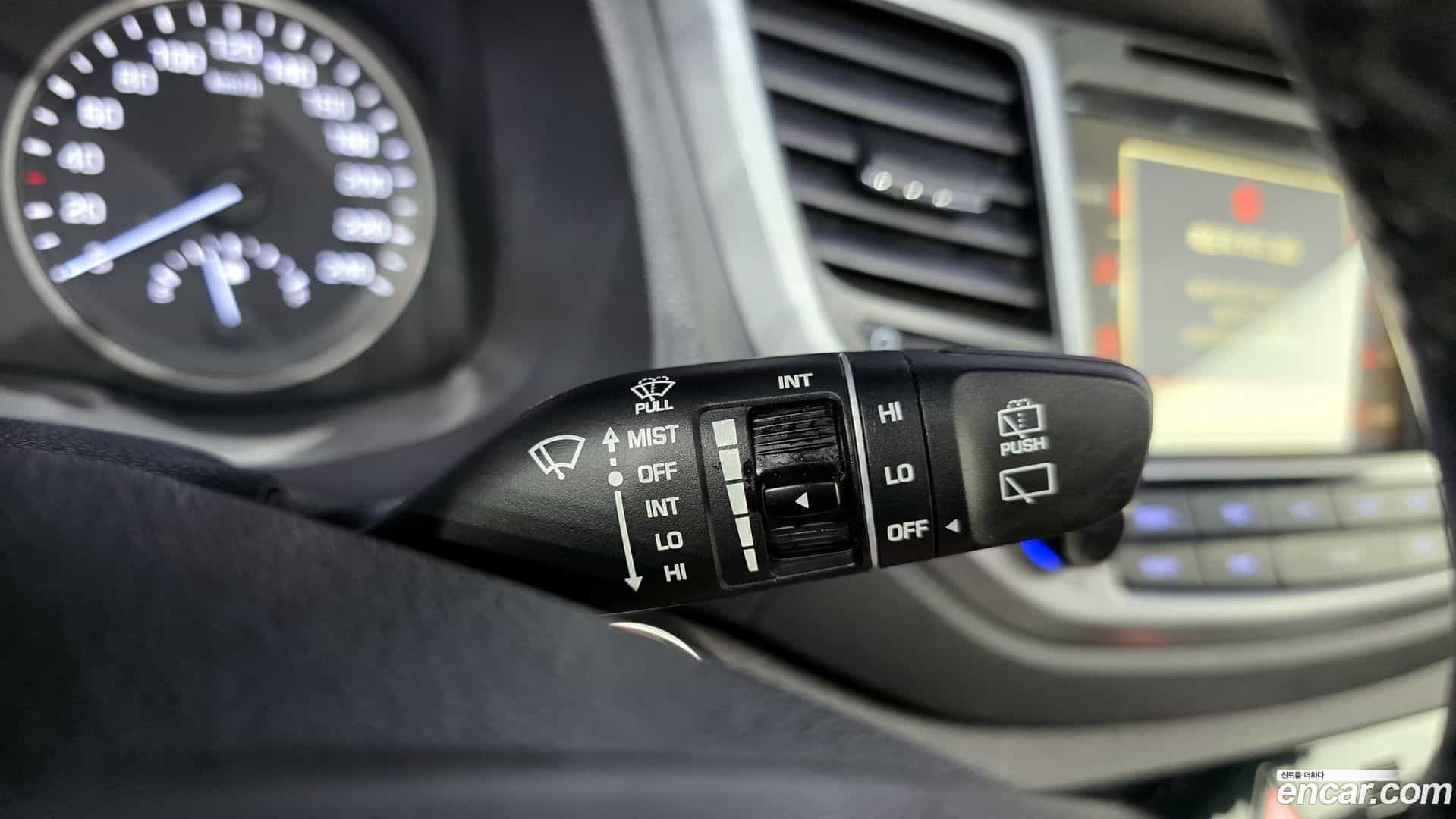 Tucson Hyundai 2015.6-OPTION-023