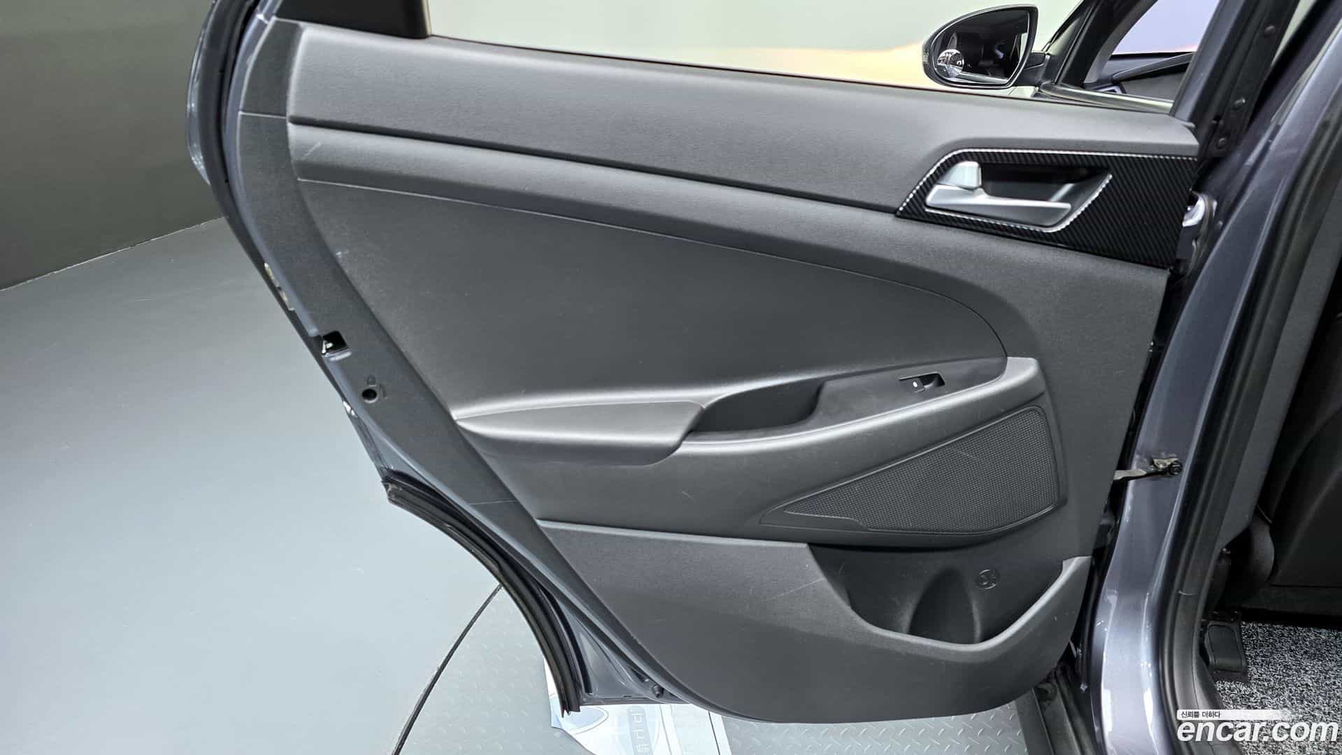 Tucson Hyundai 2015.6-INNER-035