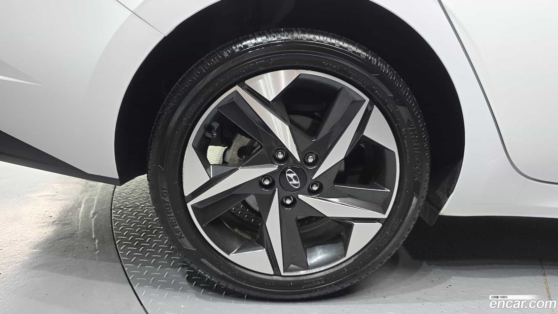 AVANTE Hyundai 2020.11-OUTER-005