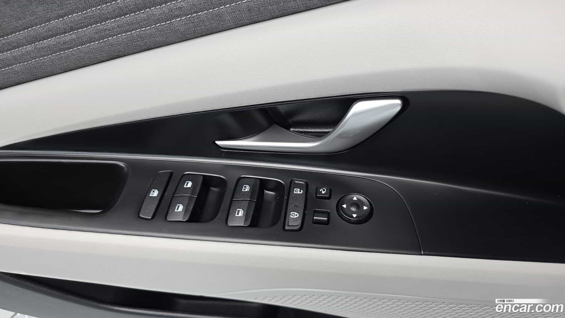 AVANTE Hyundai 2020.11-OPTION-016