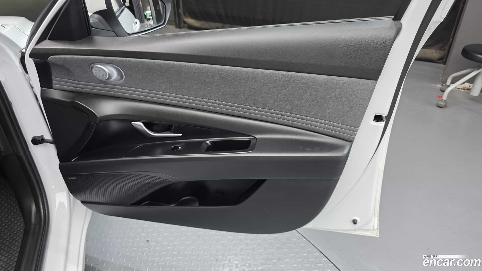 AVANTE Hyundai 2020.11-INNER-034
