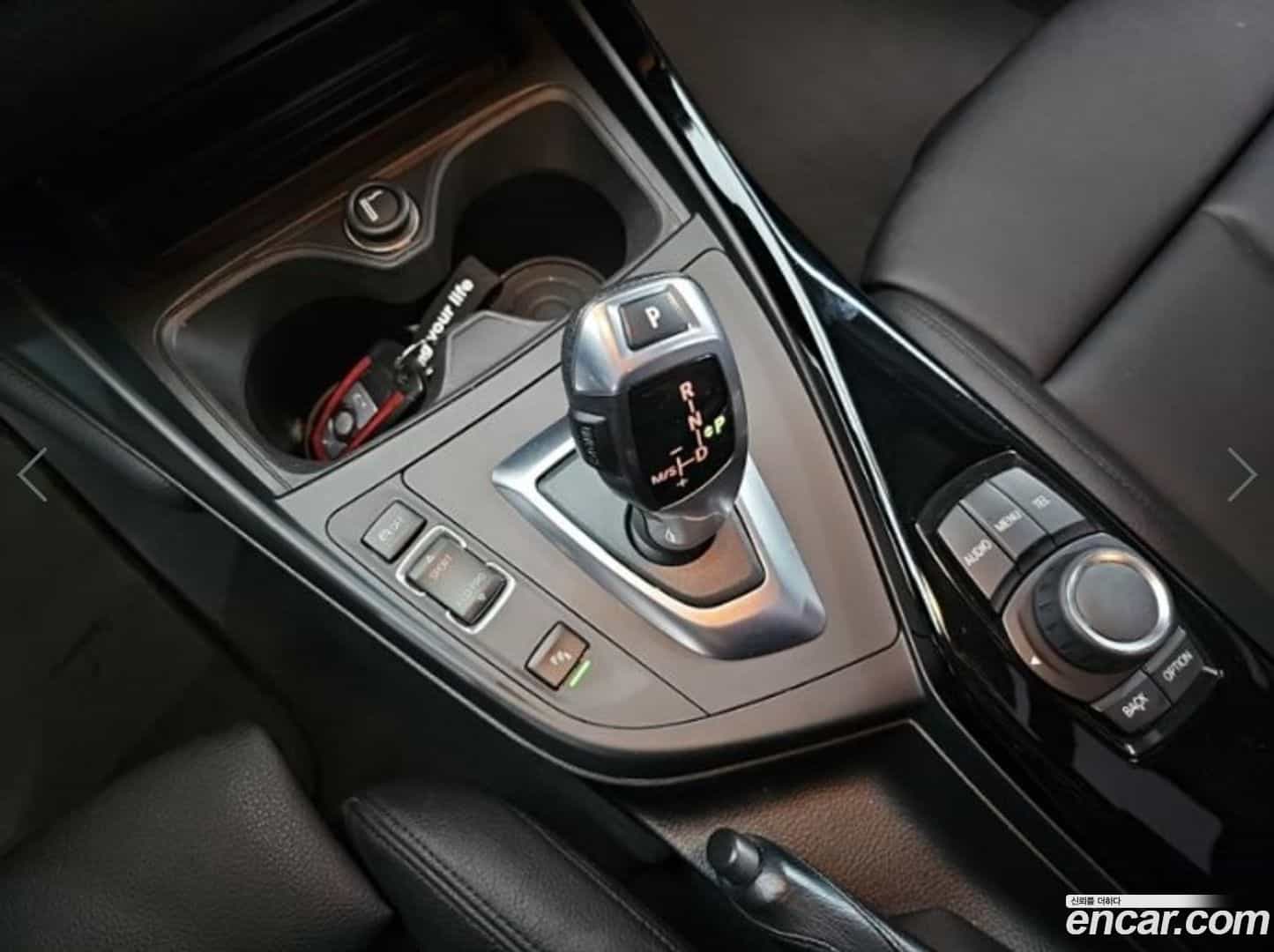 1-Series BMW 2015.8-INNER-010