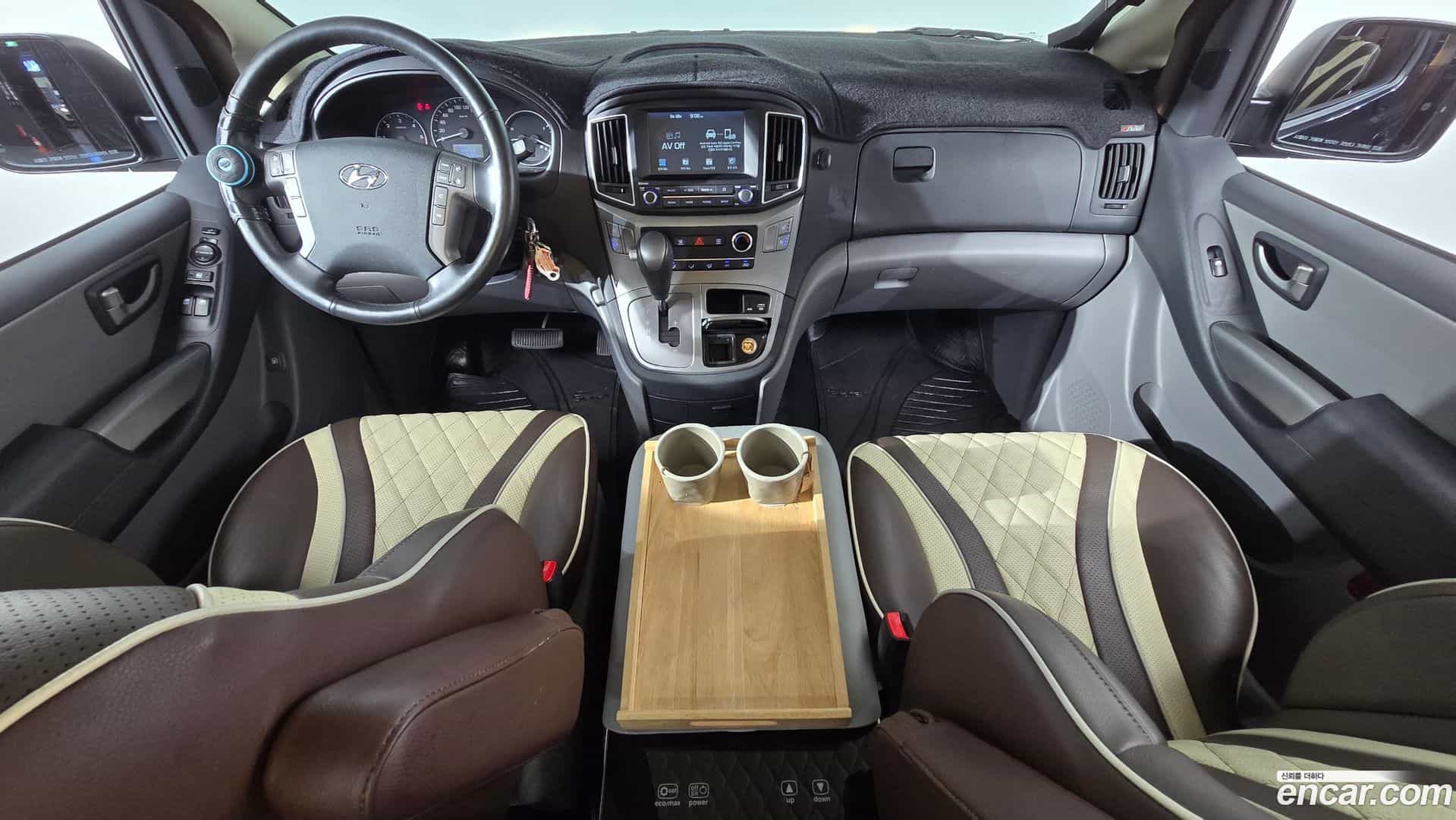 Starex Hyundai 2020.8-INNER-007
