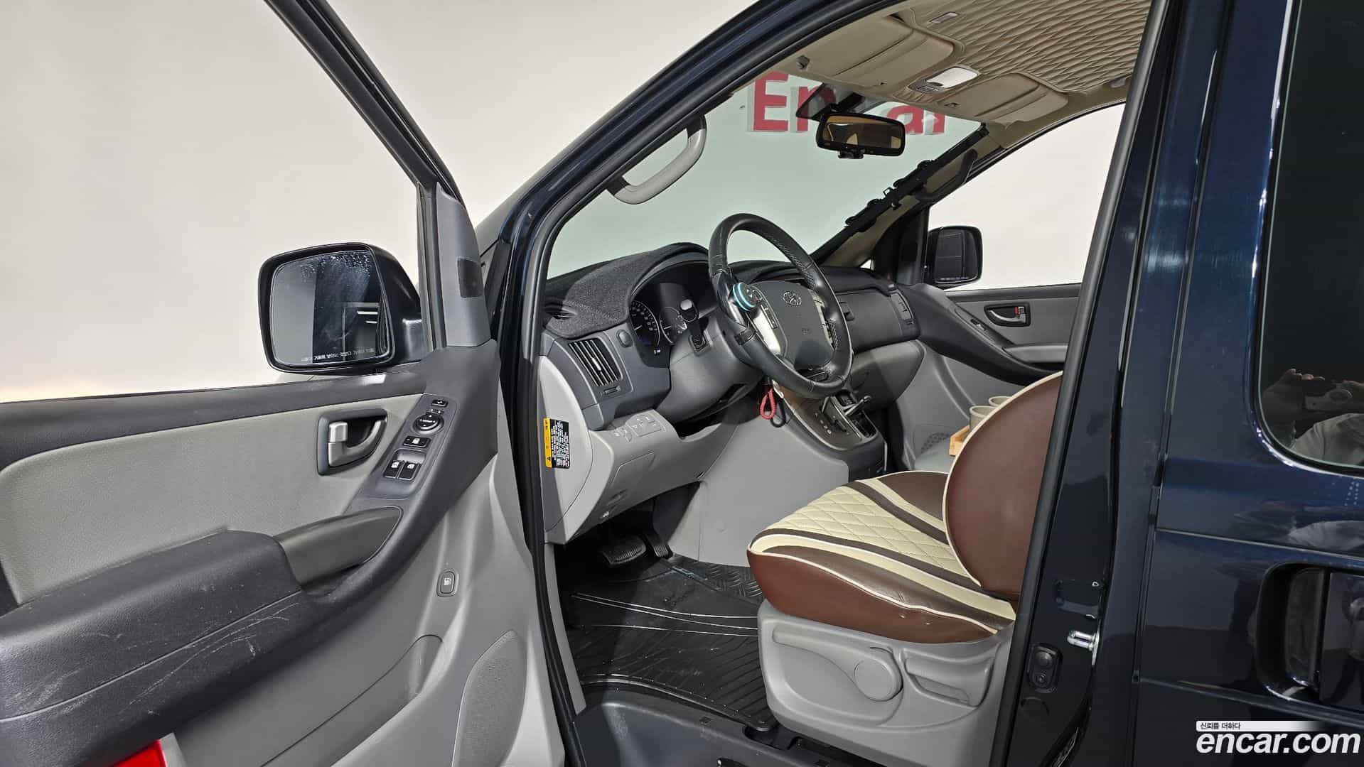 Starex Hyundai 2020.8-INNER-010