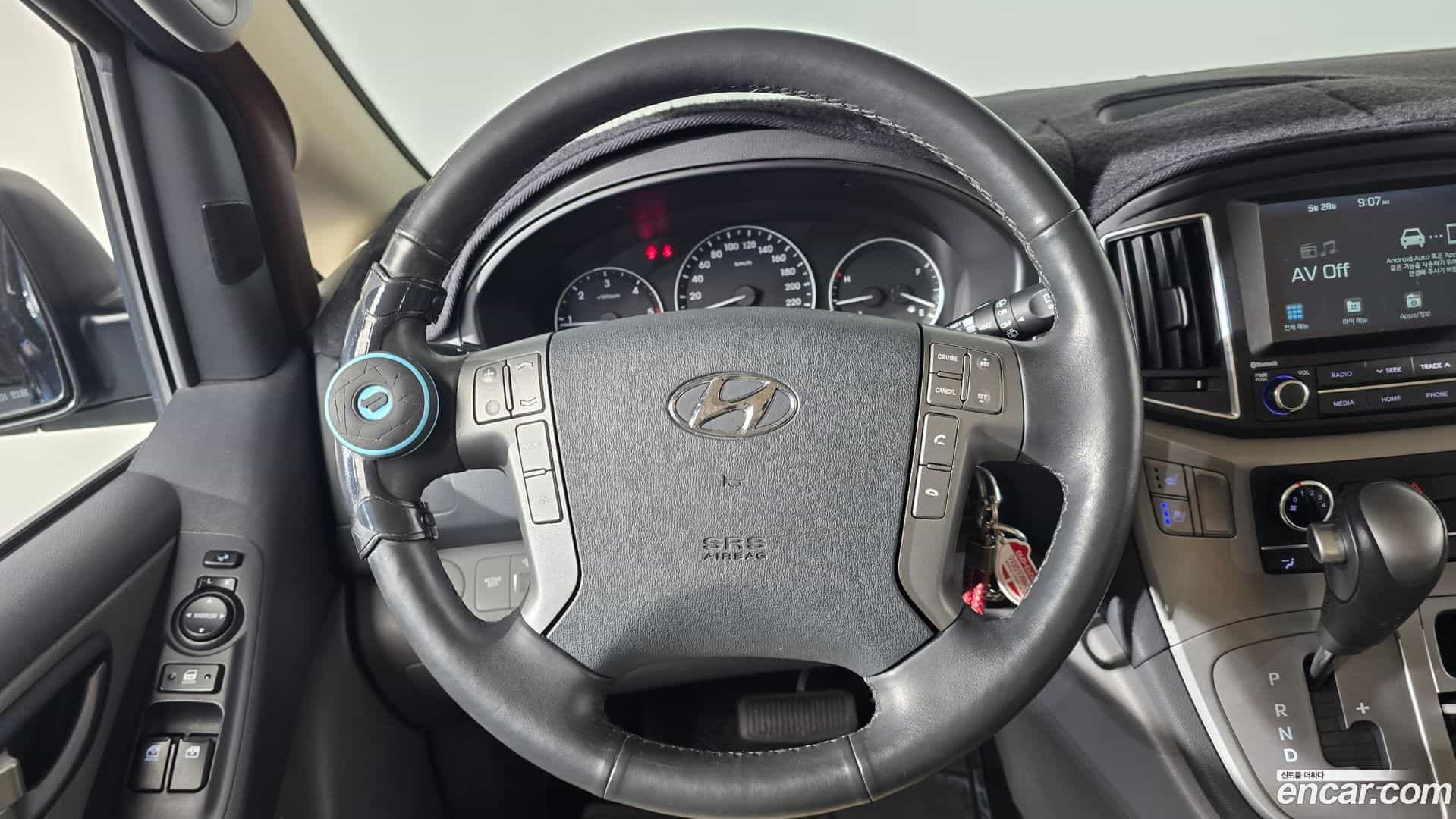 Starex Hyundai 2020.8-OPTION-016