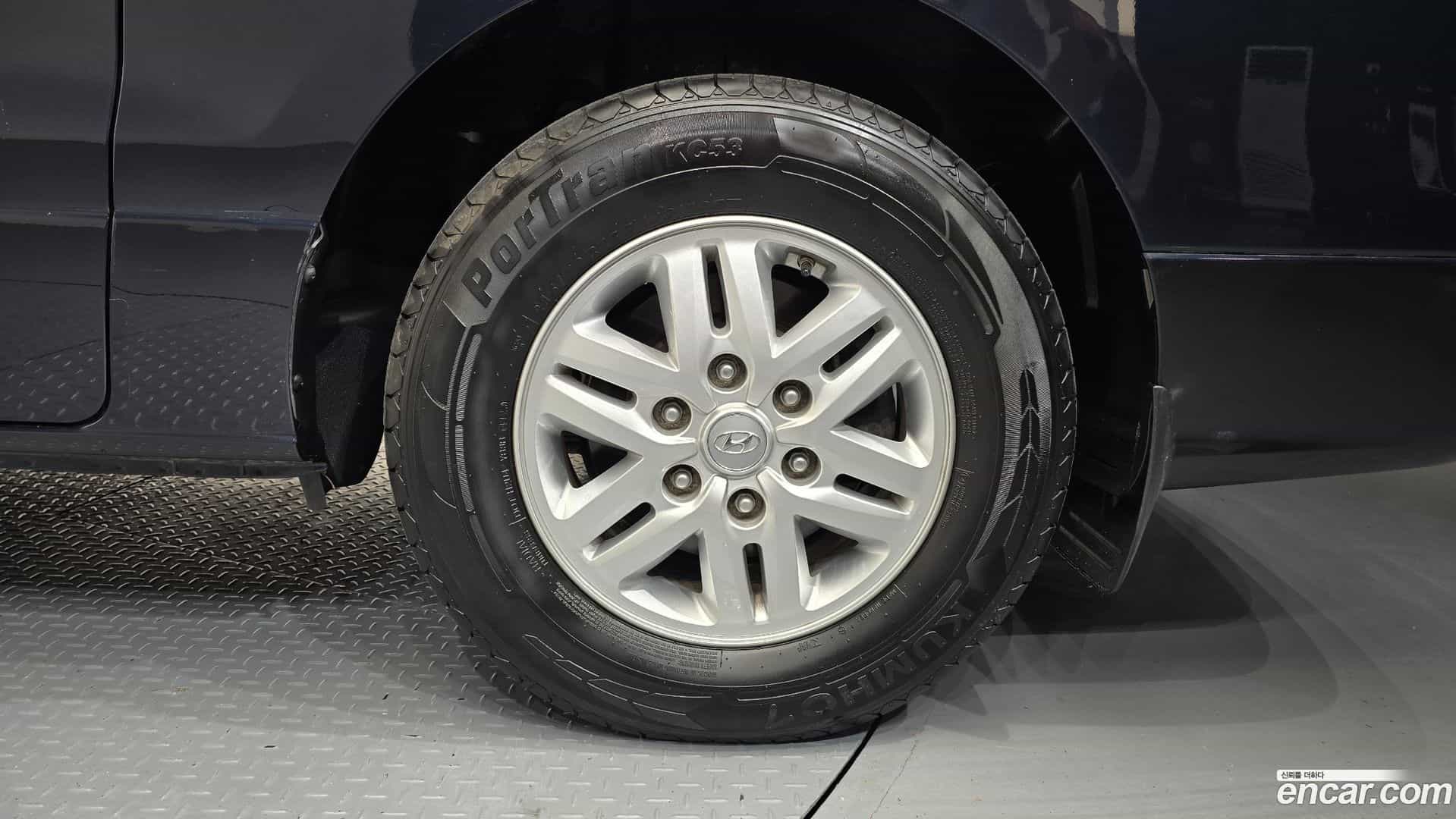 Starex Hyundai 2020.8-OUTER-031