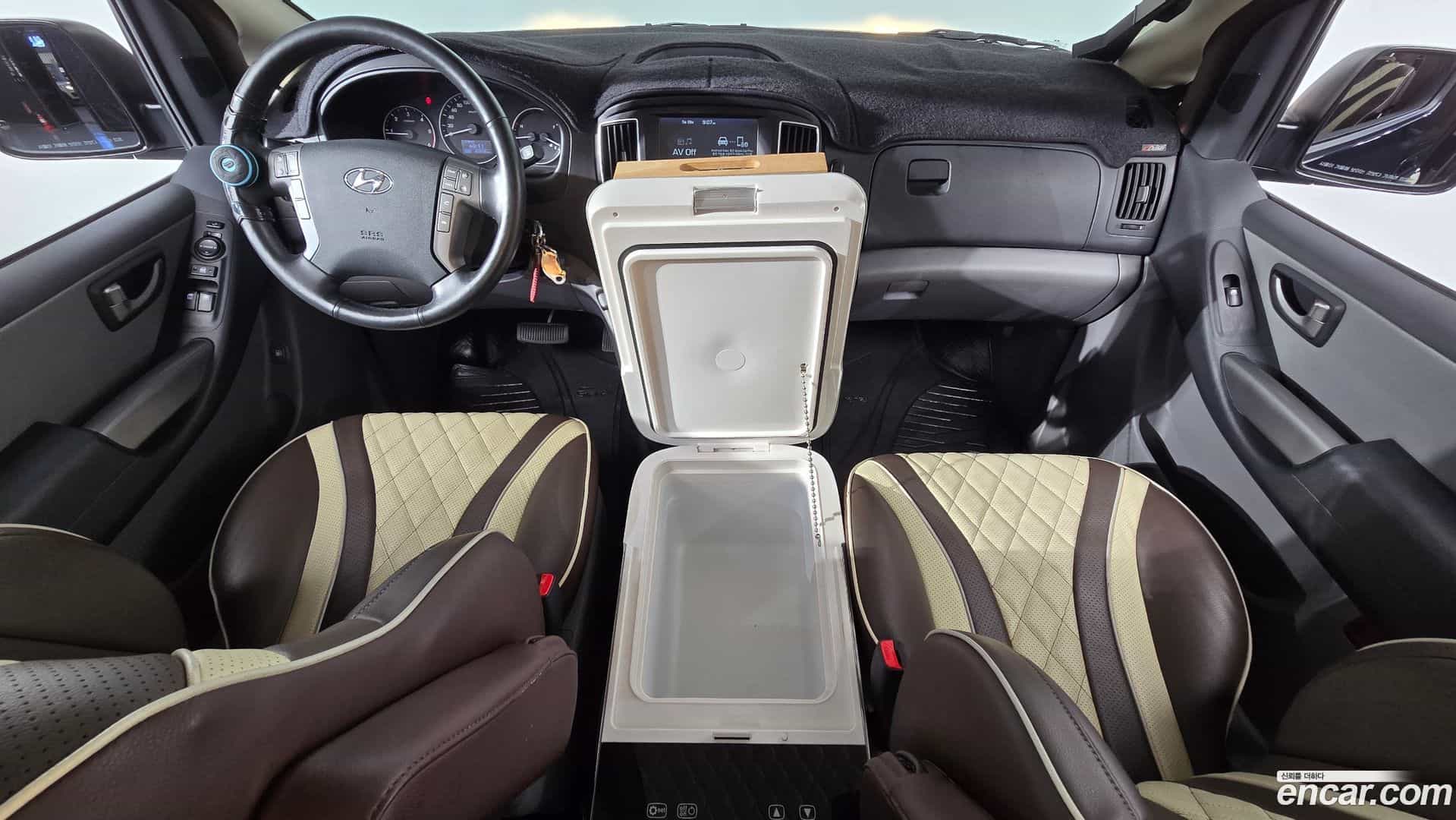 Starex Hyundai 2020.8-OPTION-040