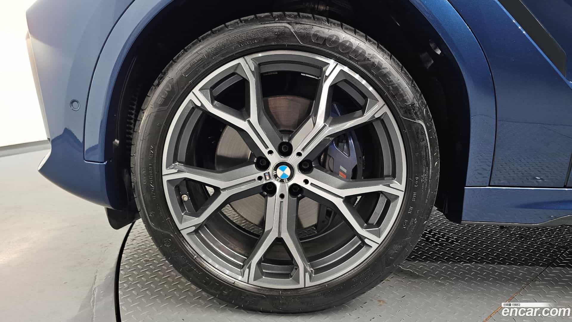 X6 BMW 2023.1-OUTER-005