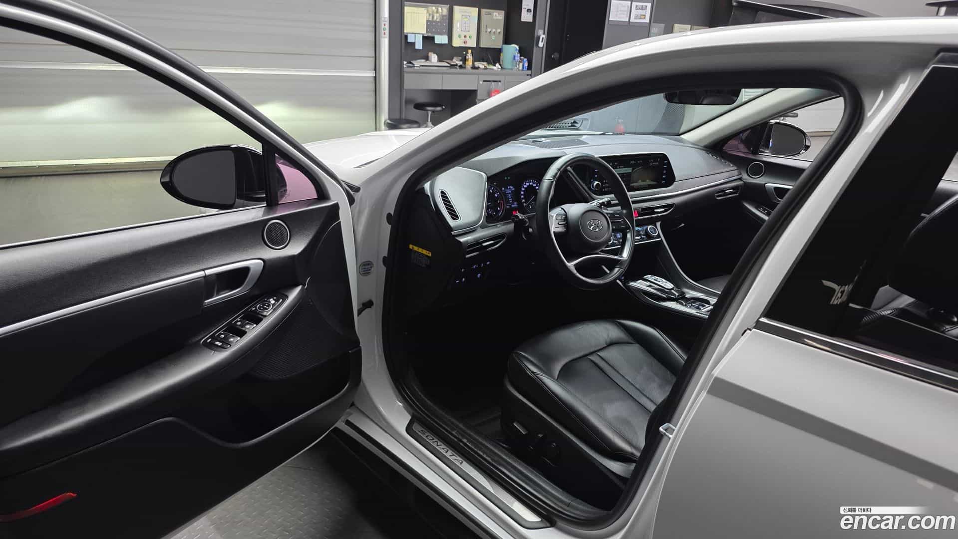 Sonata Hyundai 2019.4-INNER-010
