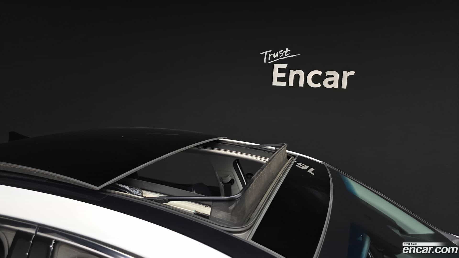 Sonata Hyundai 2019.4-OPTION-024