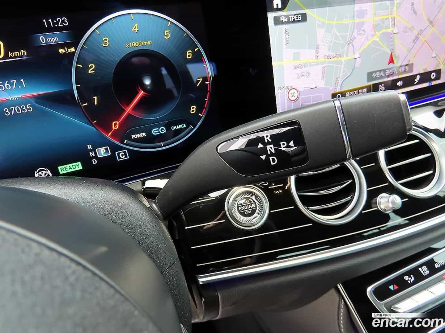 E-Class Mercedes-Benz 2022.11-OPTION-015