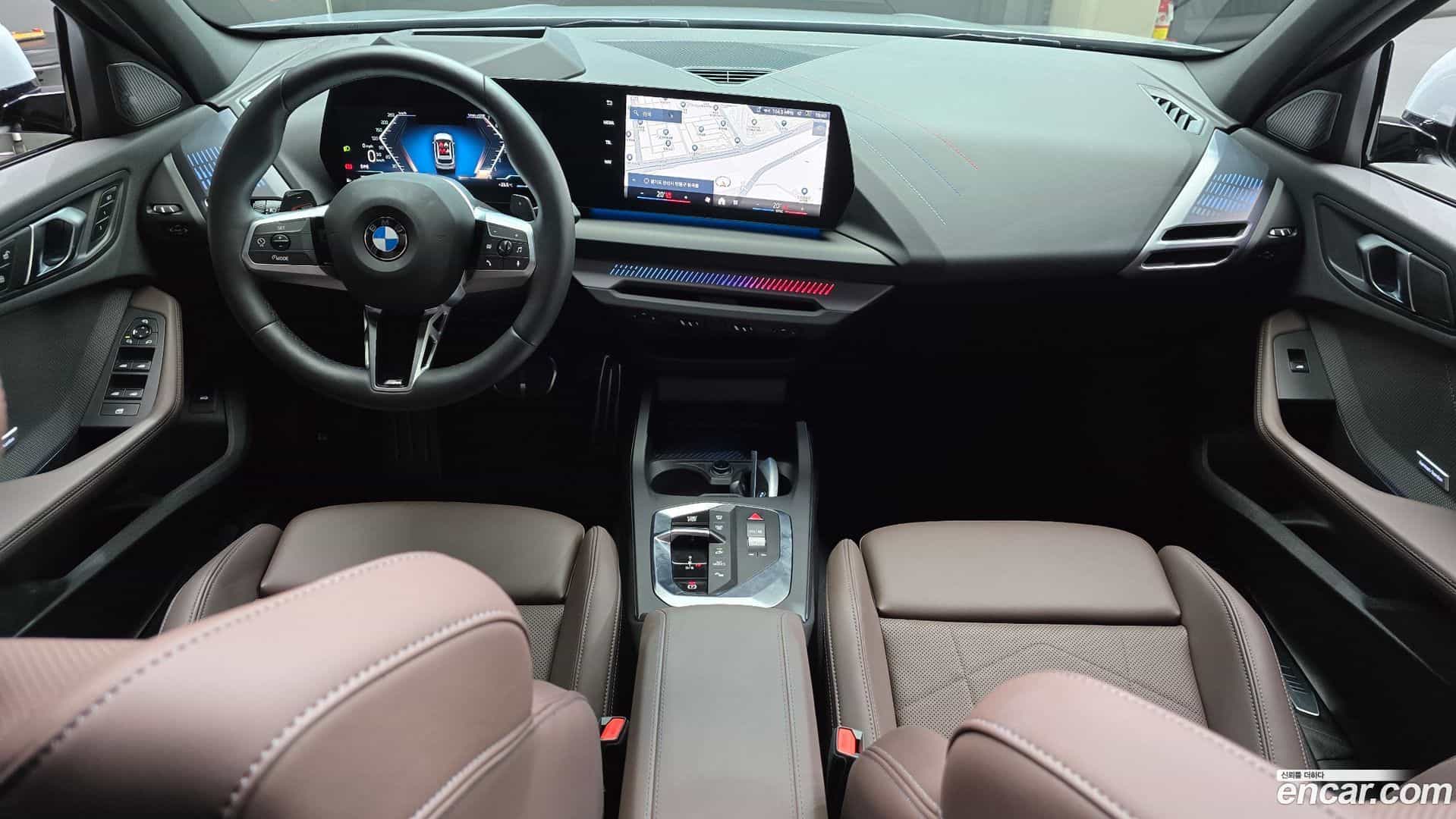 1-Series BMW 2025.6-INNER-007
