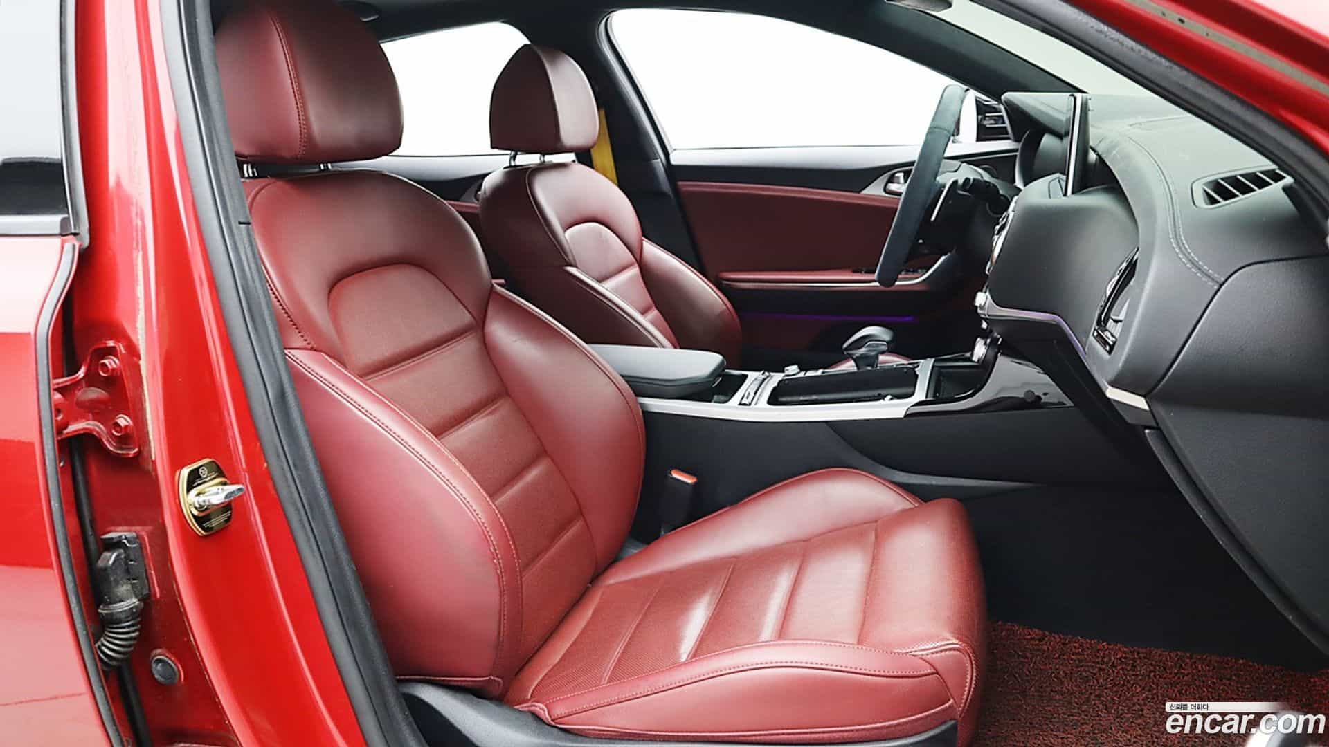Stinger Kia 2020.6-INNER-008