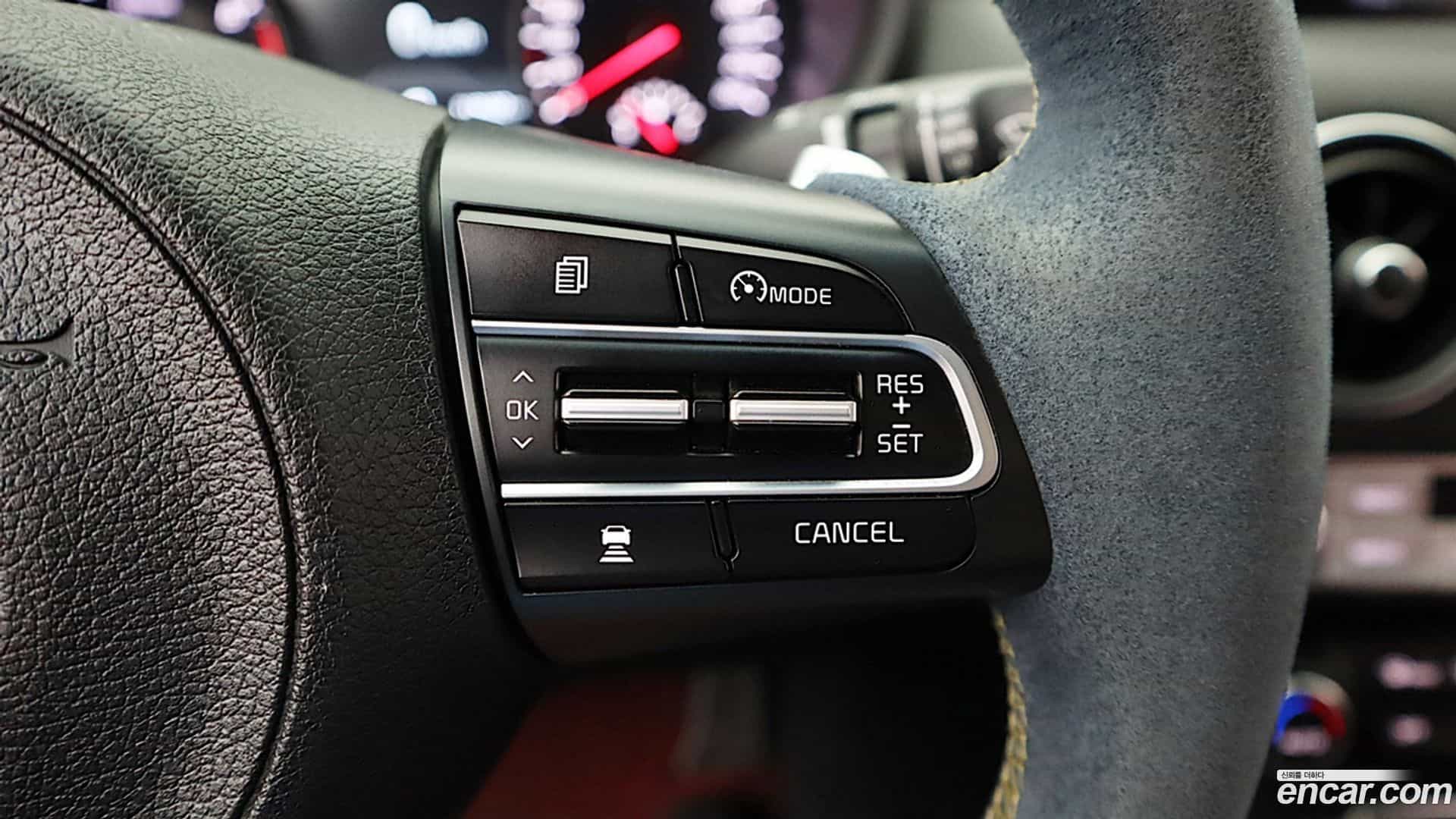 Stinger Kia 2020.6-OPTION-018