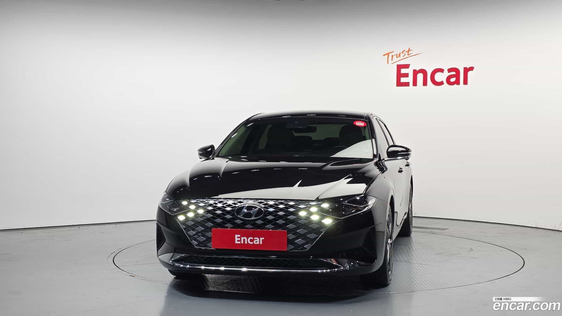 Grandeur Hyundai 2021.10-OUTER-003