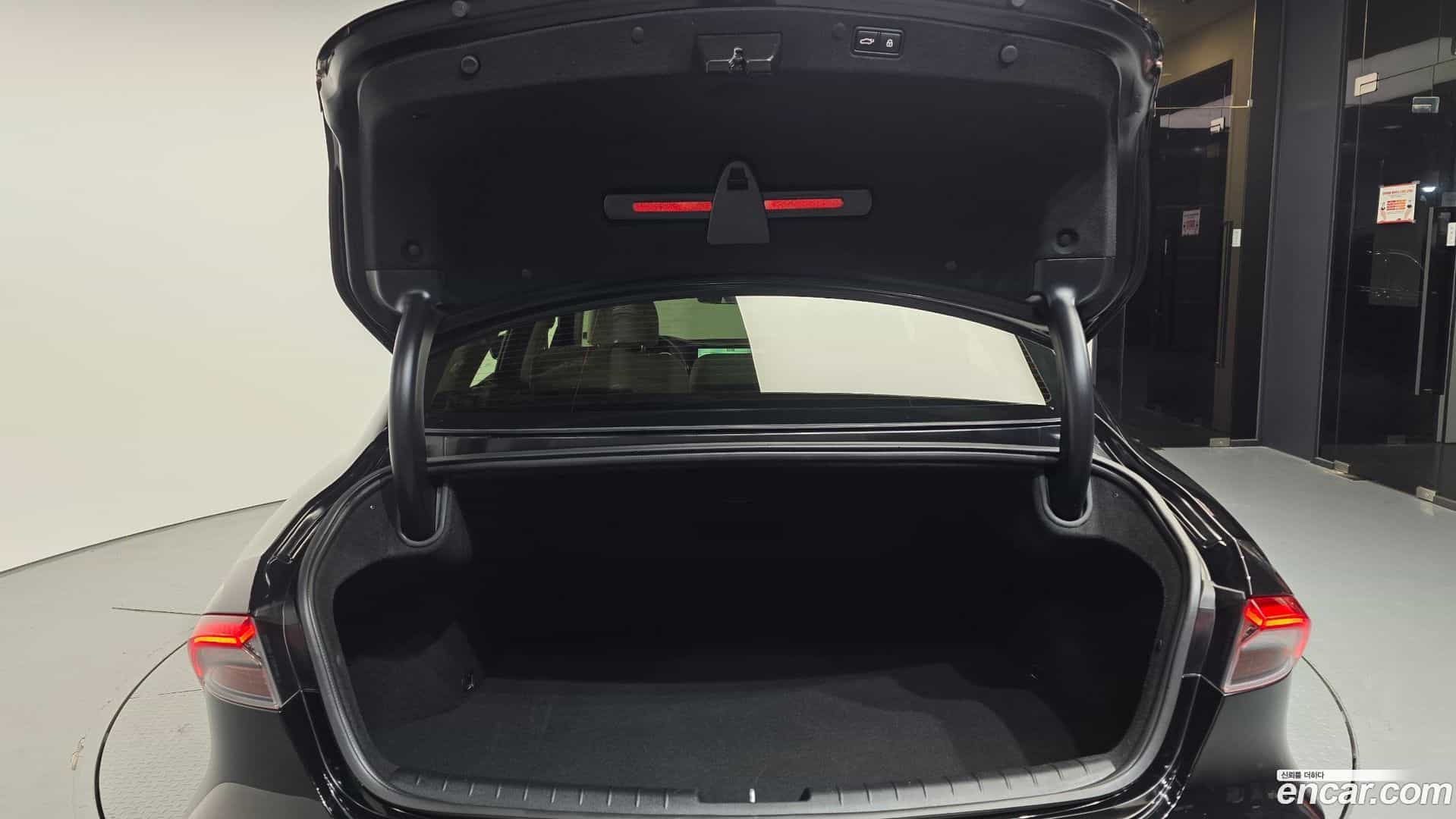Grandeur Hyundai 2021.10-OPTION-024