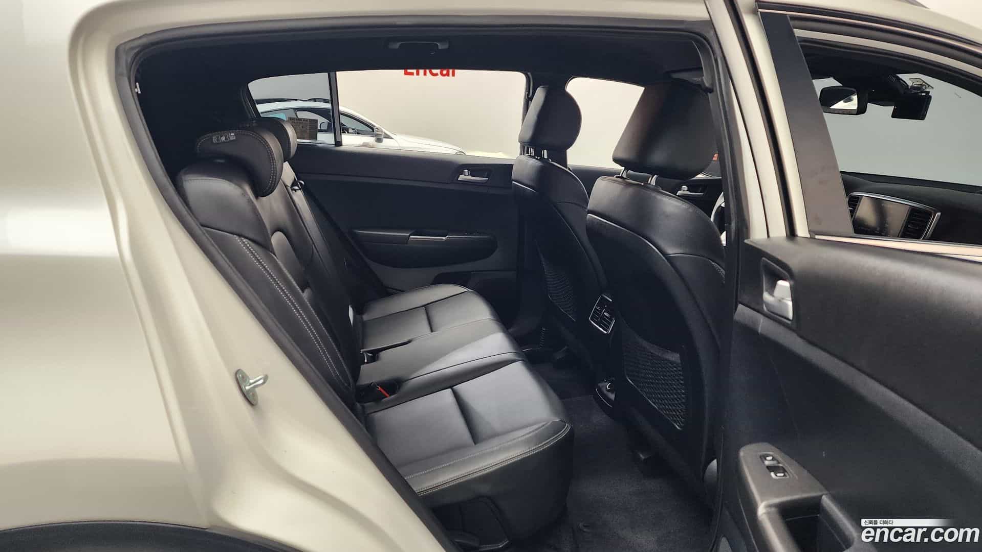 Sportage Kia 2019.10-OPTION-015