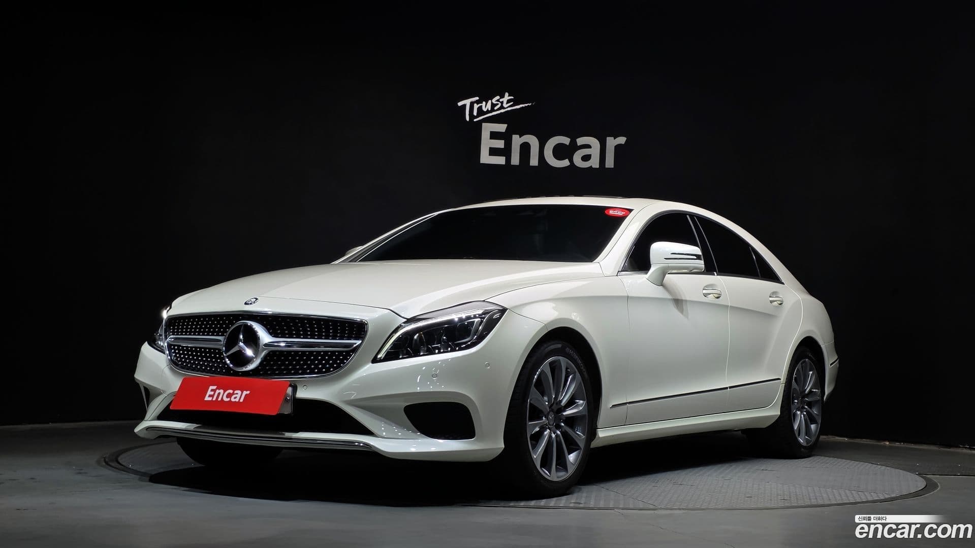 Main__Slider__Photo:CLS-Class Mercedes-Benz 2016.5-0