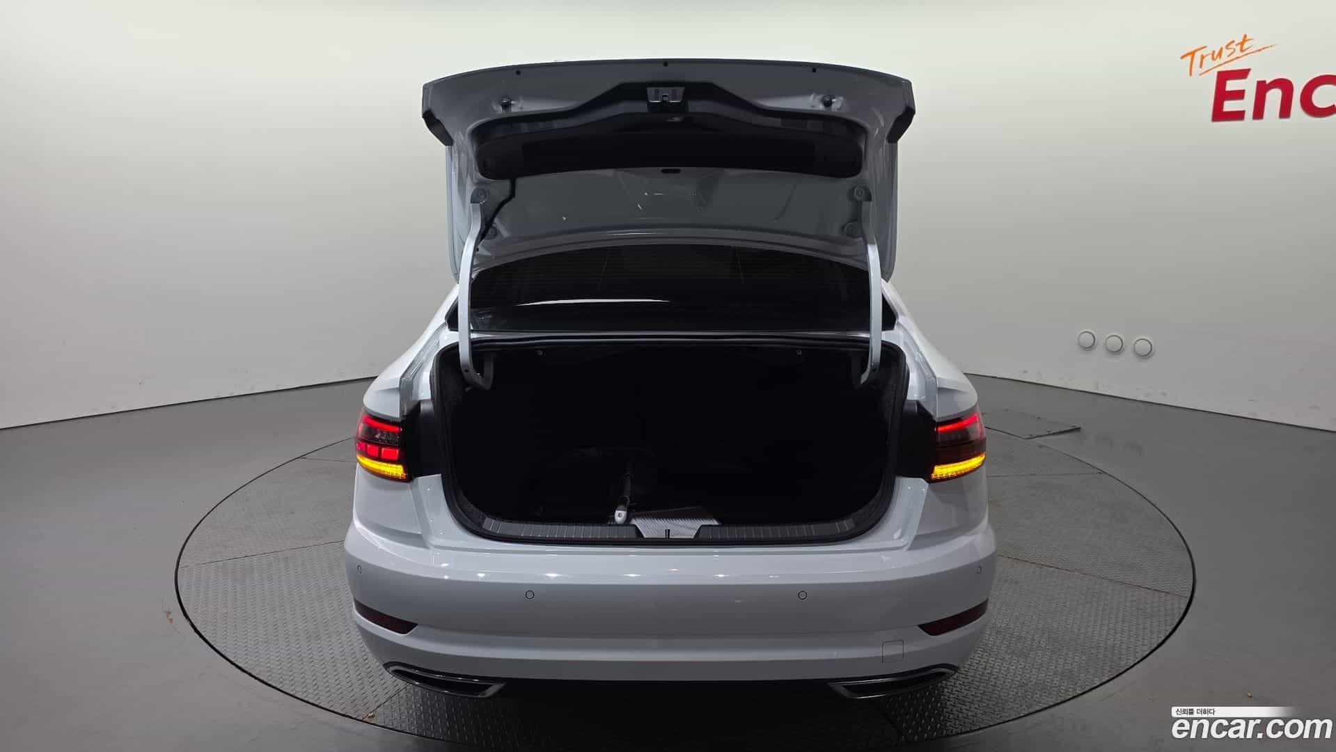 Jetta Volkswagen 2021.11-OPTION-023