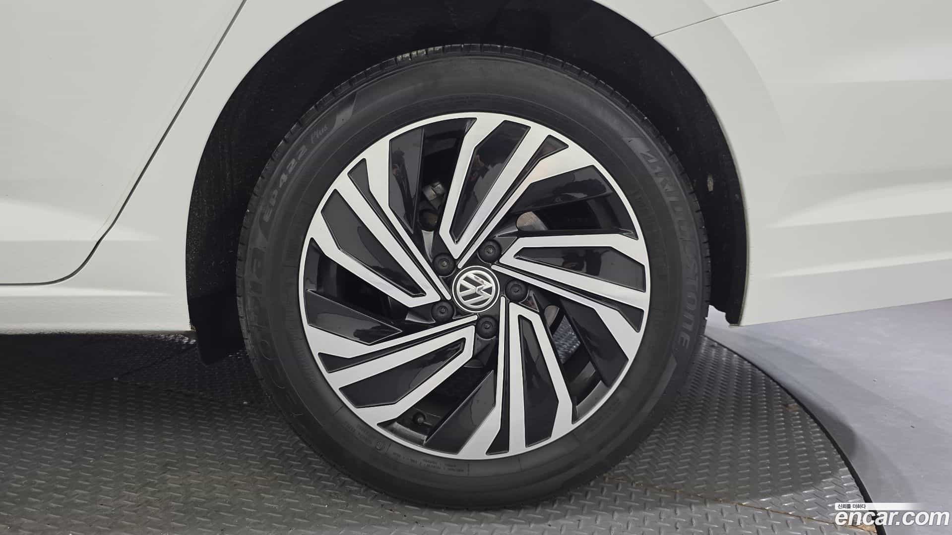 Jetta Volkswagen 2021.11-OUTER-031