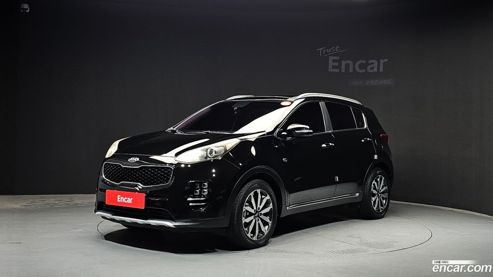 Main__Slider__Photo:Sportage Kia 2016.0-0