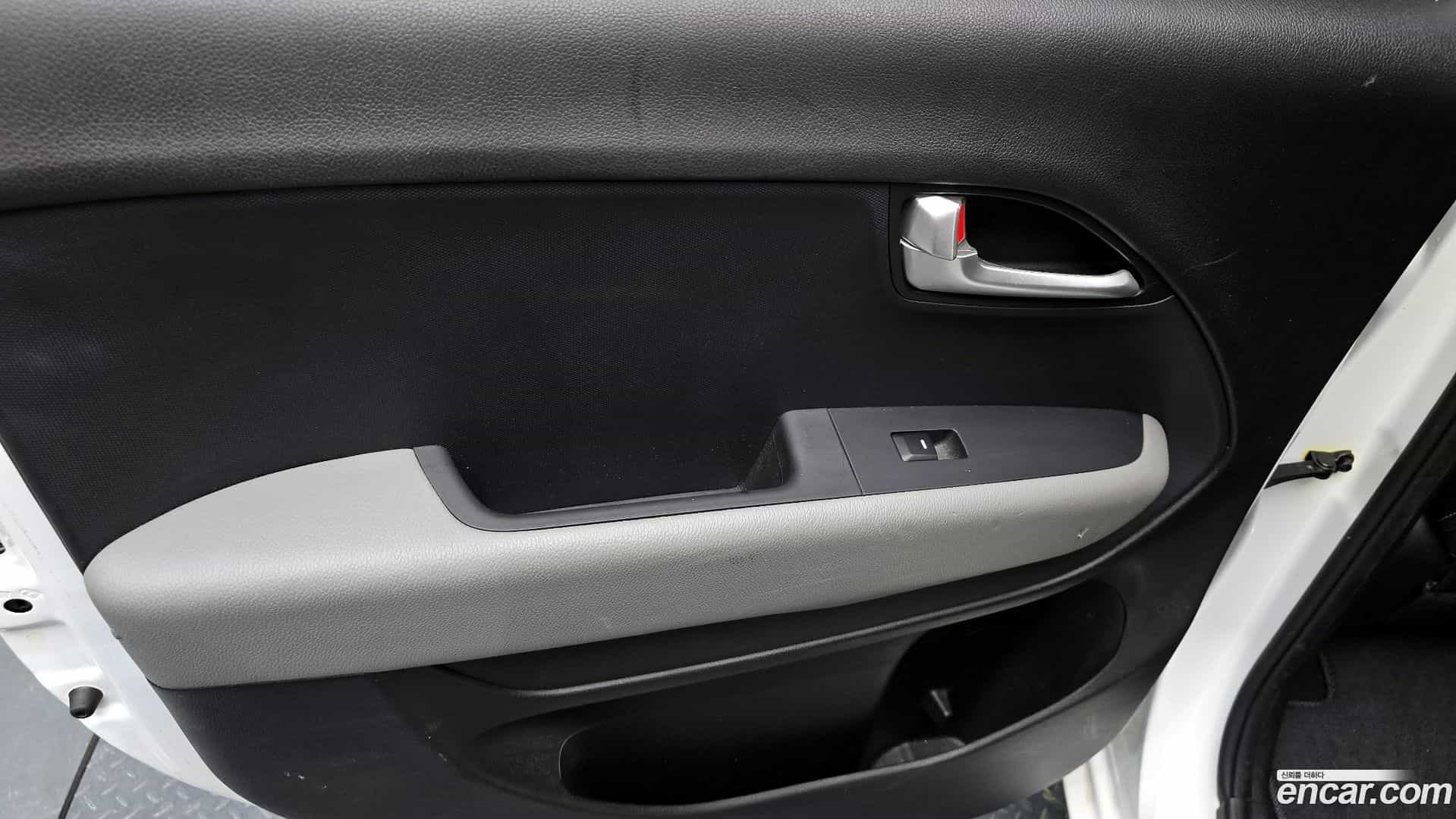 RAY Kia 2021.11-INNER-034