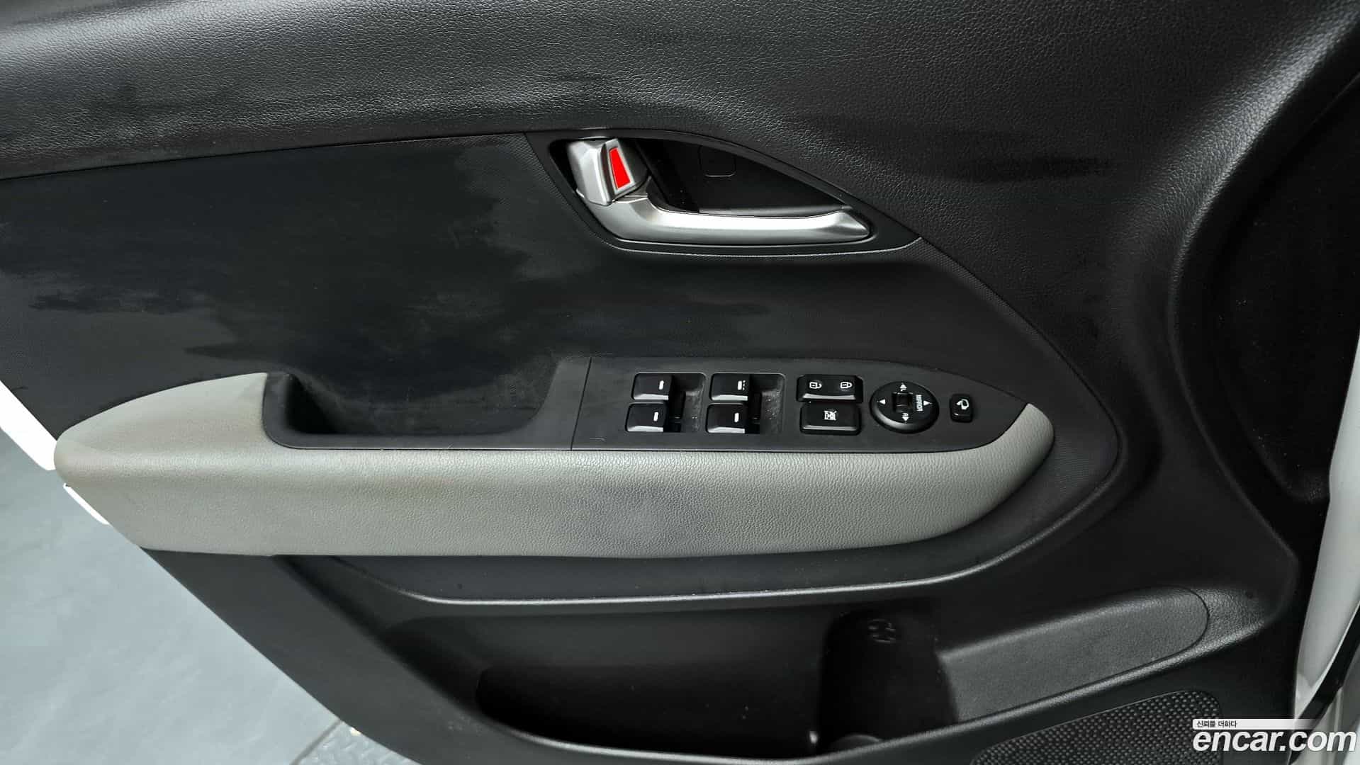 RAY Kia 2021.11-INNER-035