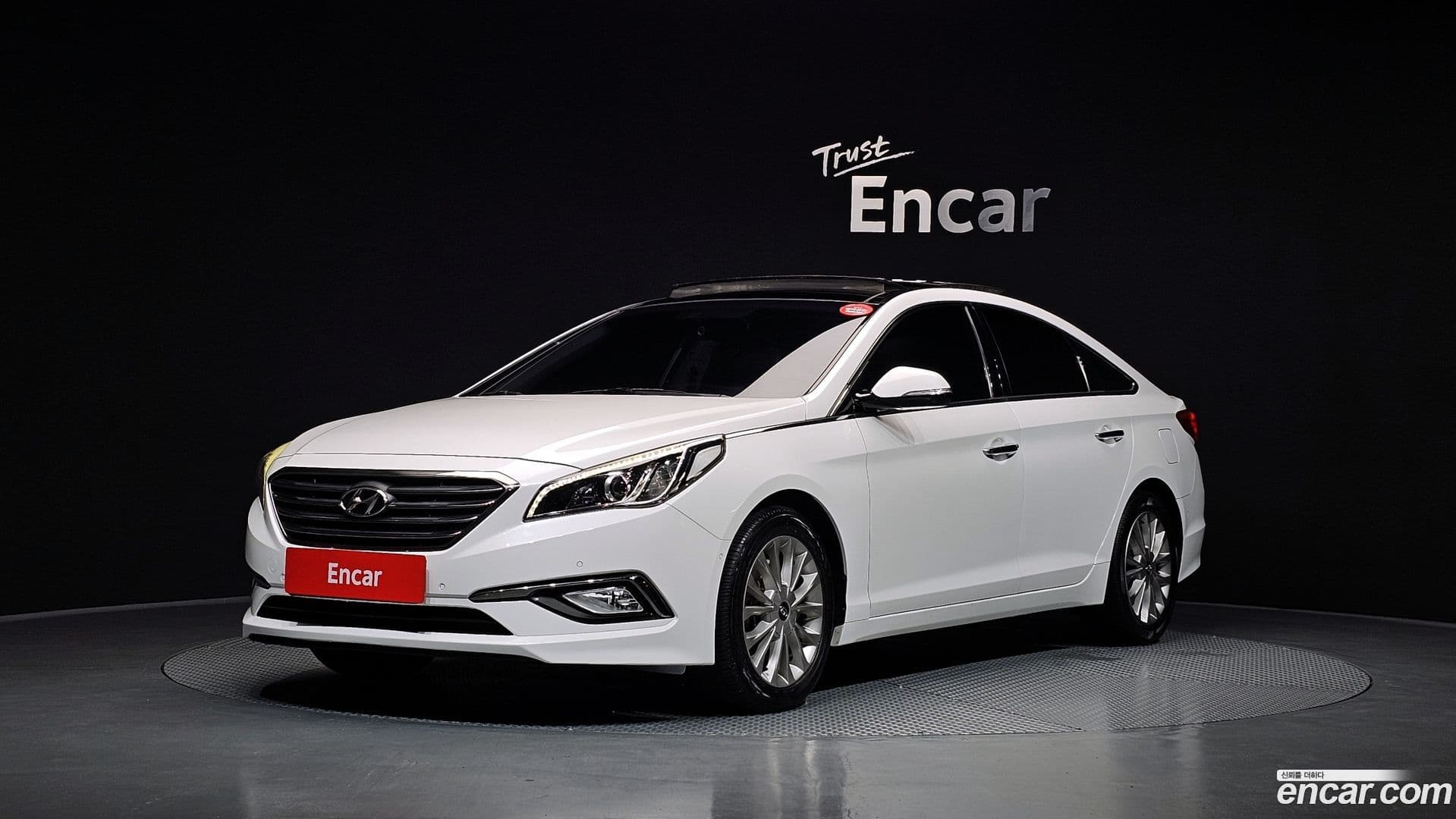 Main__Slider__Photo:Sonata Hyundai 2017.2-0