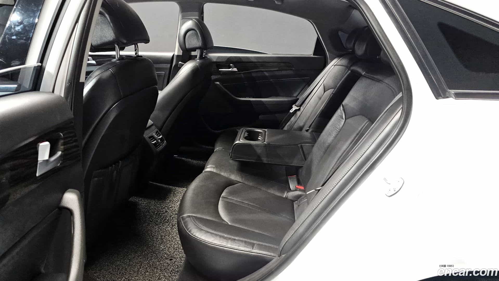 Sonata Hyundai 2017.2-OPTION-016