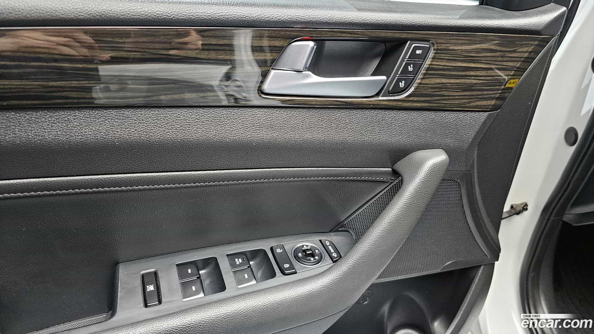 Sonata Hyundai 2017.2-OPTION-021