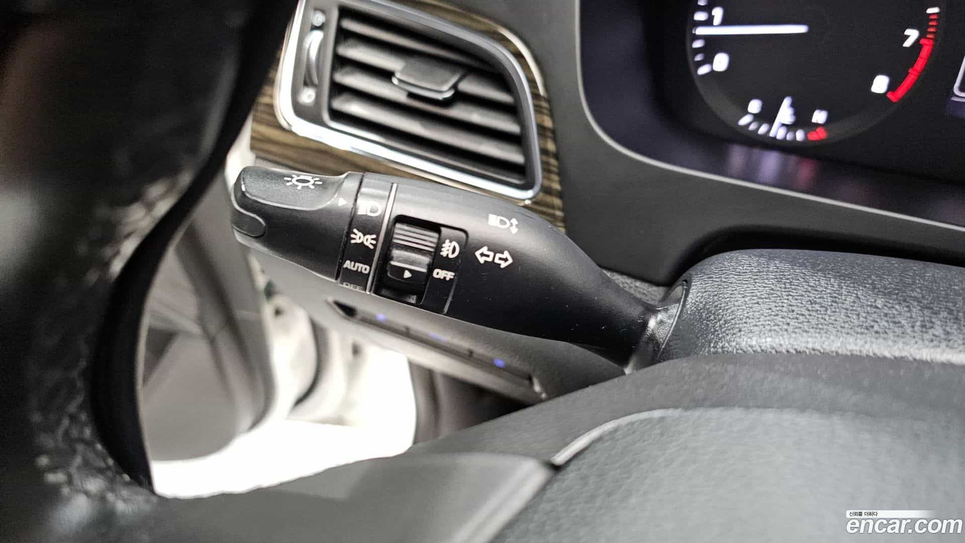 Sonata Hyundai 2017.2-OPTION-022