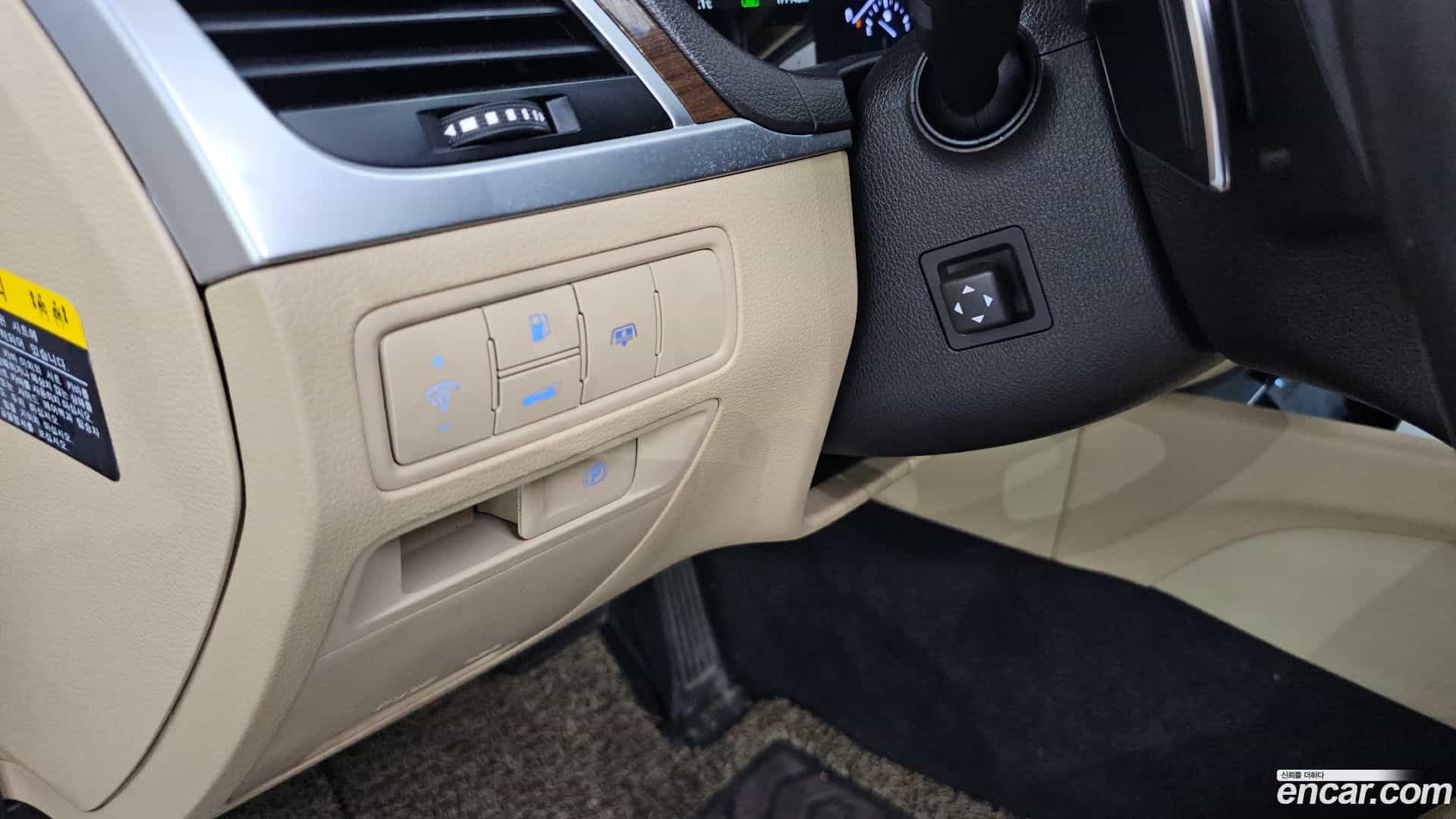 G80 Genesis 2017.1-OPTION-017