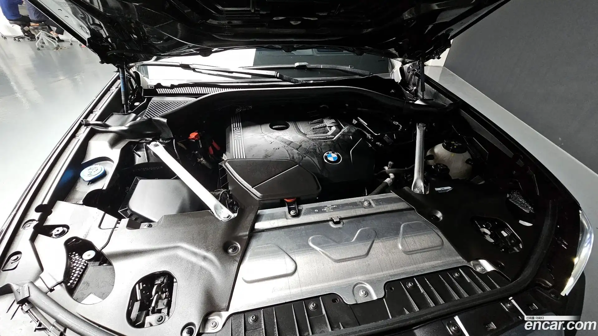 X4 BMW 2024.4-OUTER-006
