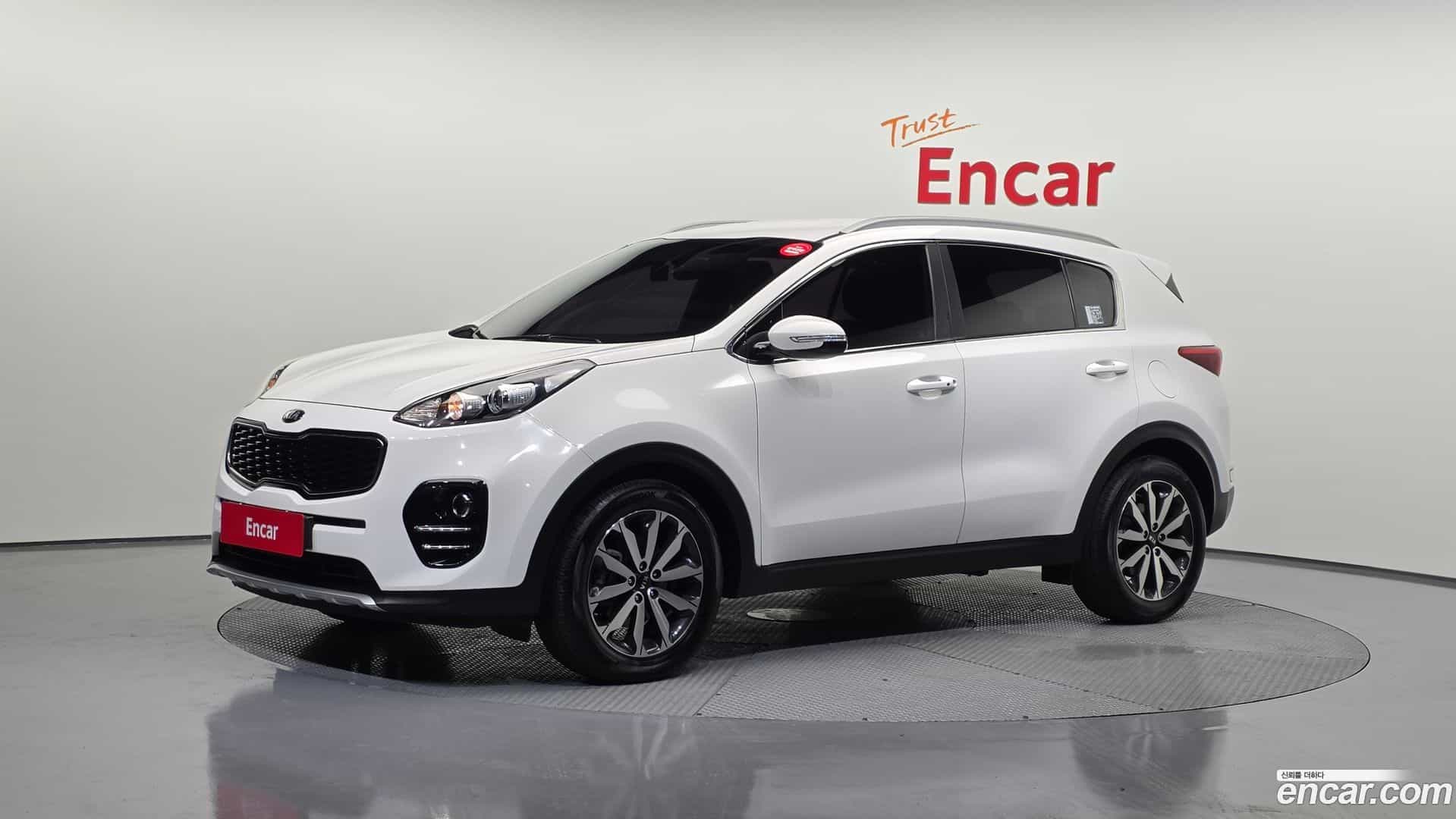 Sportage Kia 2016.9-OUTER-001