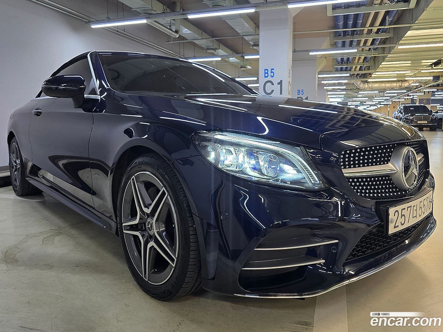 Main__Slider__Photo:C-Class Mercedes-Benz 2020.7-0