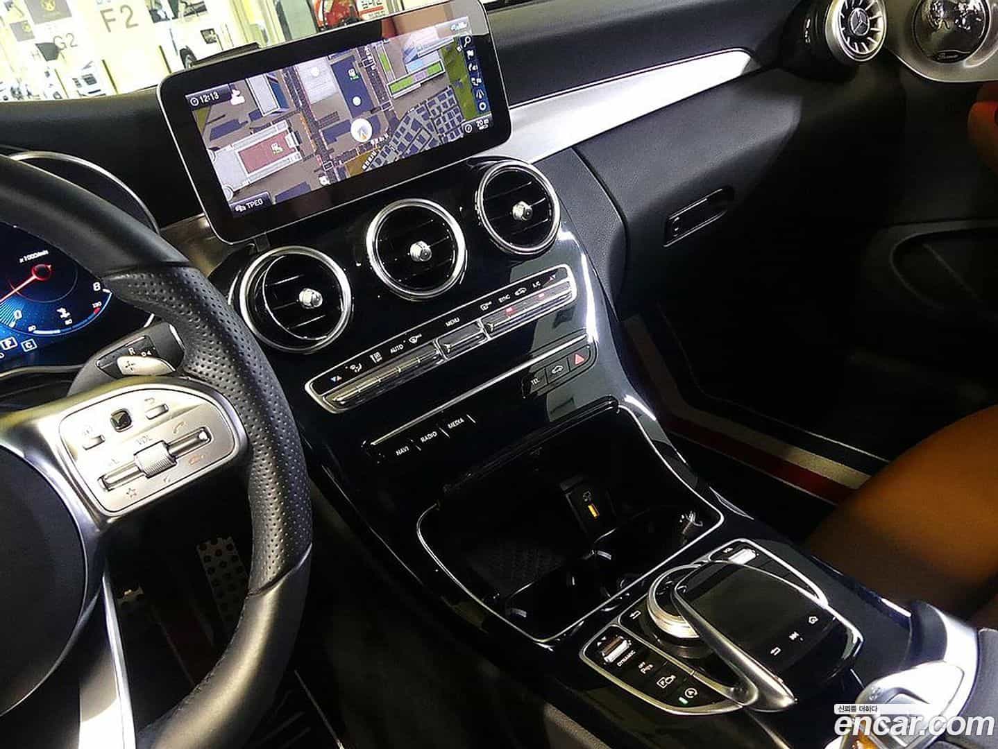 C-Class Mercedes-Benz 2020.7-OPTION-017