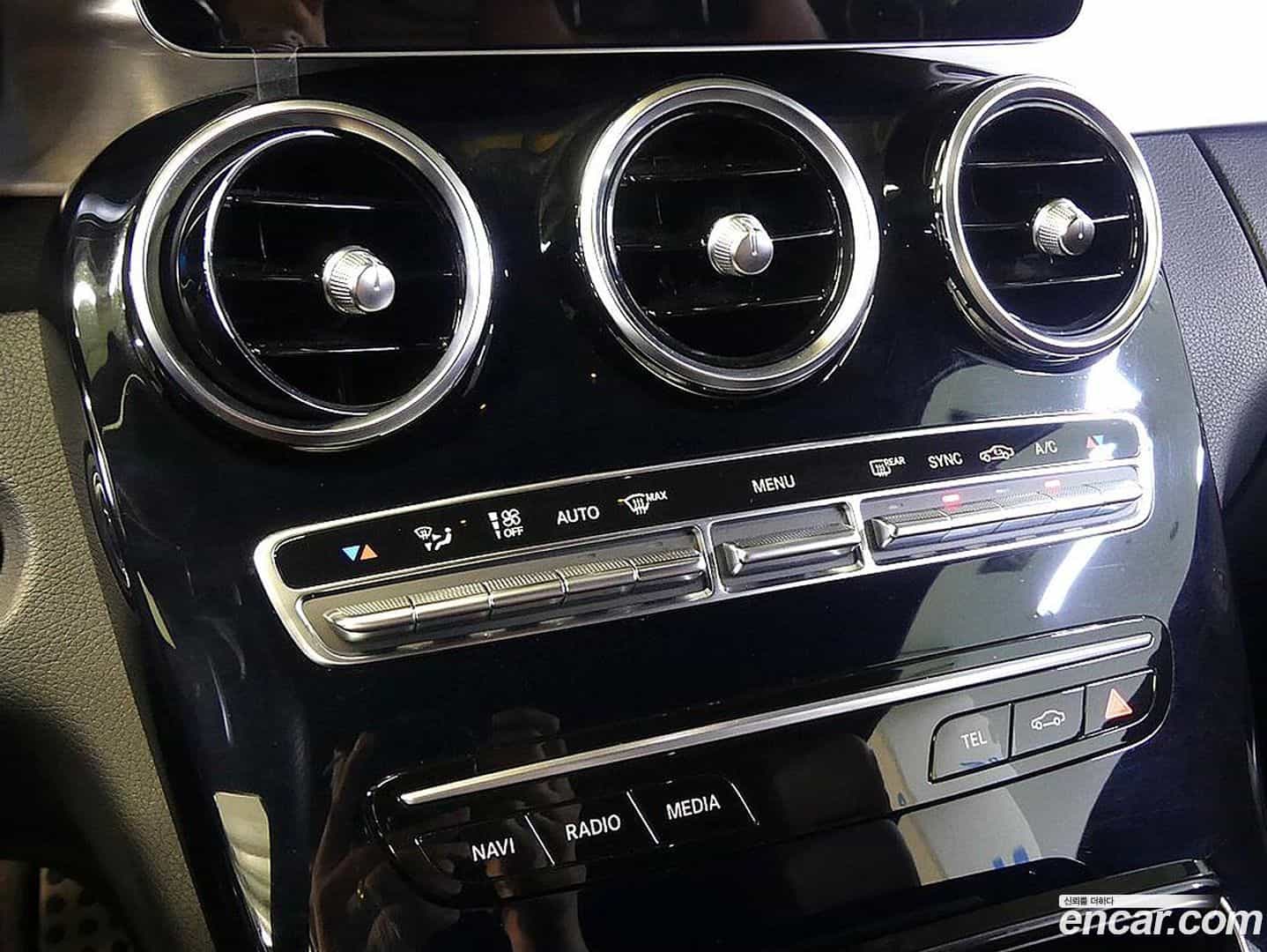 C-Class Mercedes-Benz 2020.7-OPTION-019