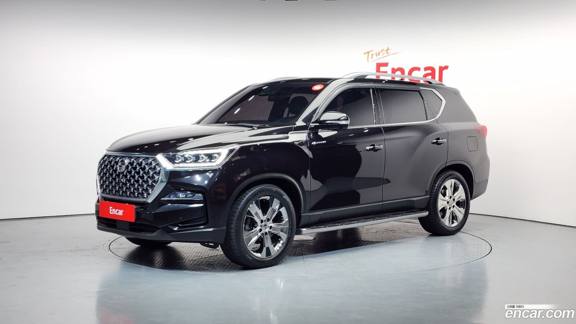 Main__Slider__Photo:Rexton KG Mobility 2021.0-0
