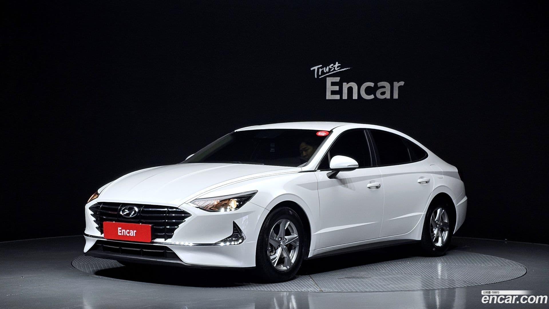 Main__Slider__Photo:Sonata Hyundai 2022.4-0