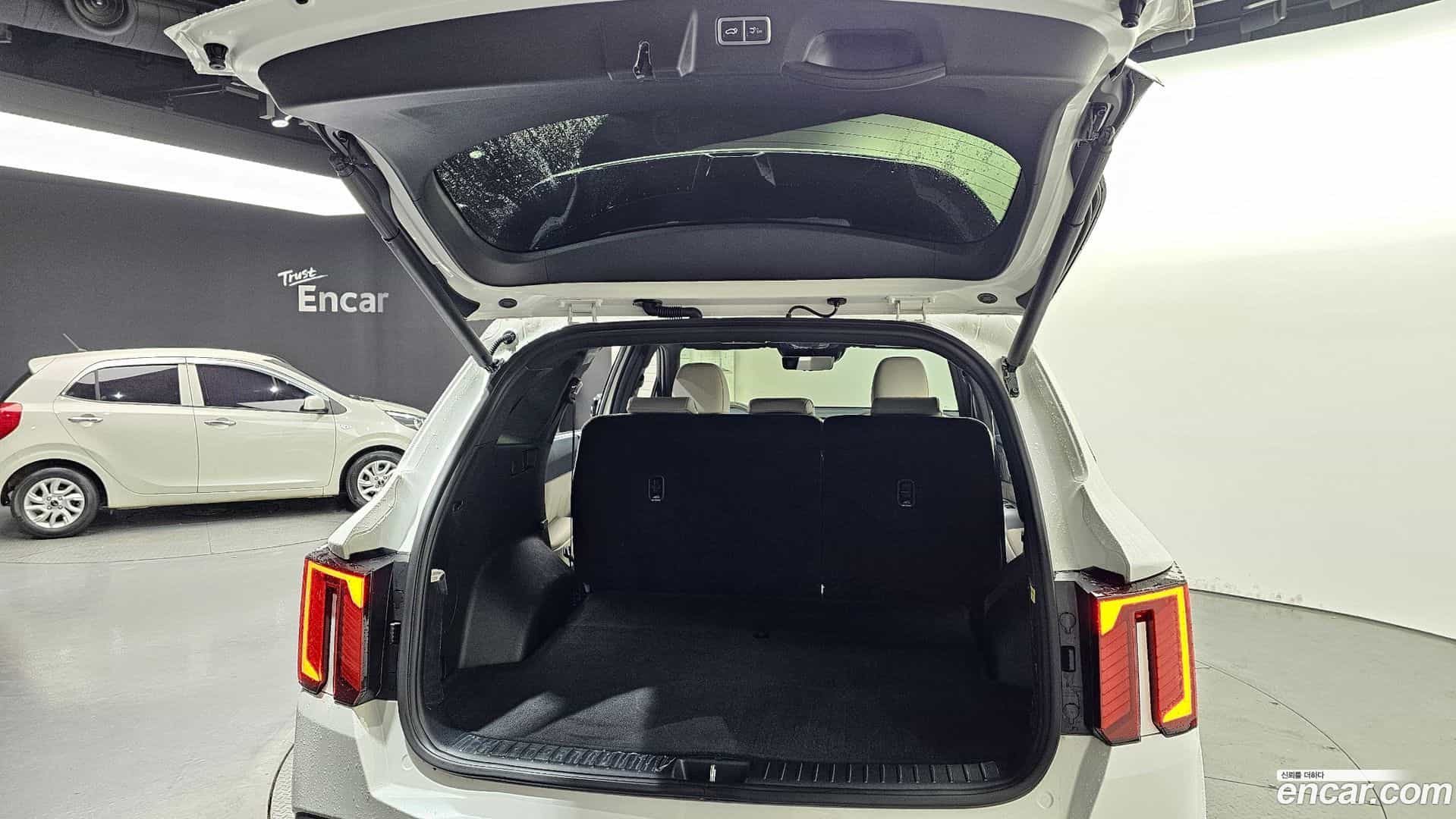 Sorento Kia 2024.4-OPTION-024