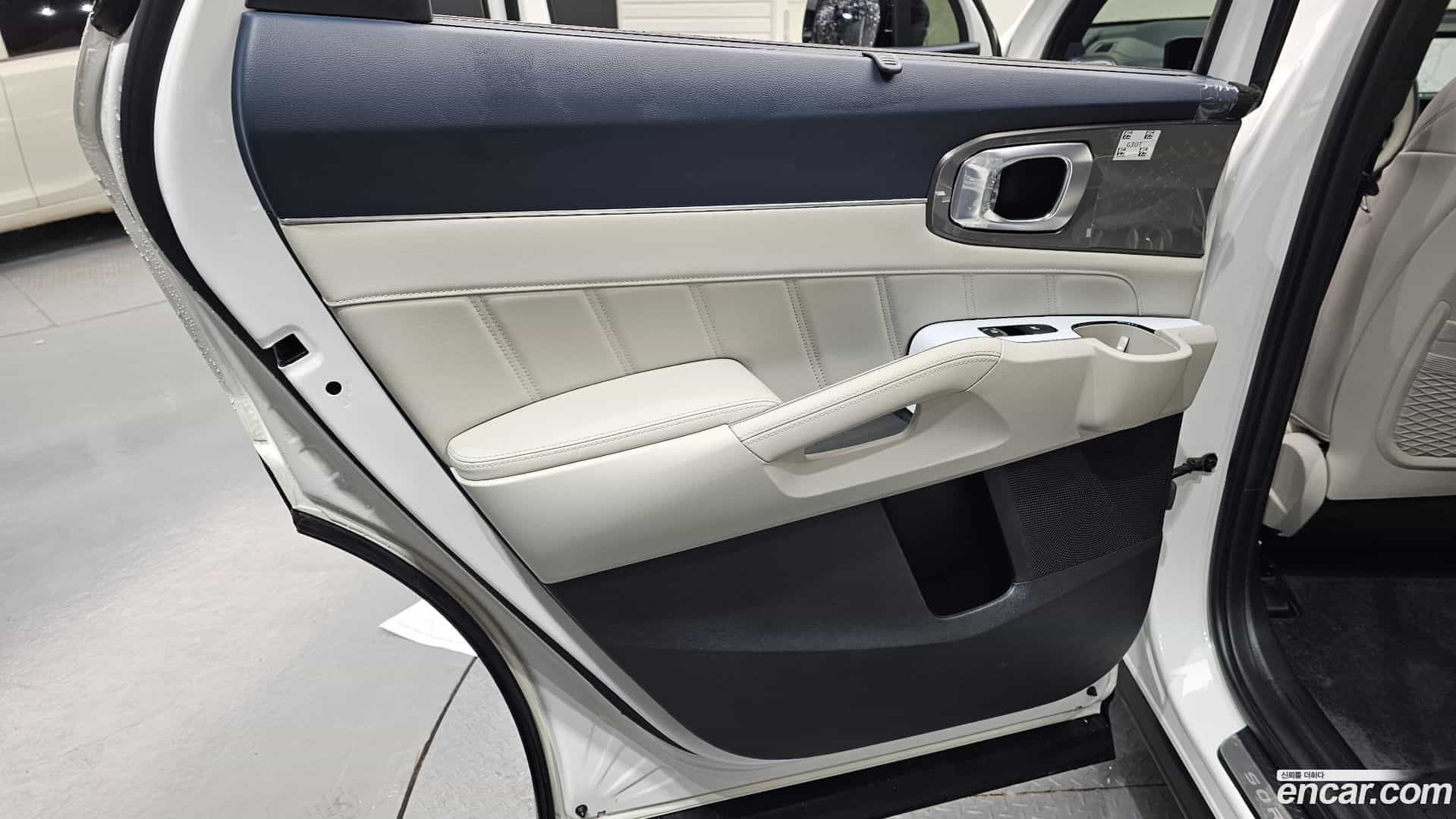 Sorento Kia 2024.4-INNER-035