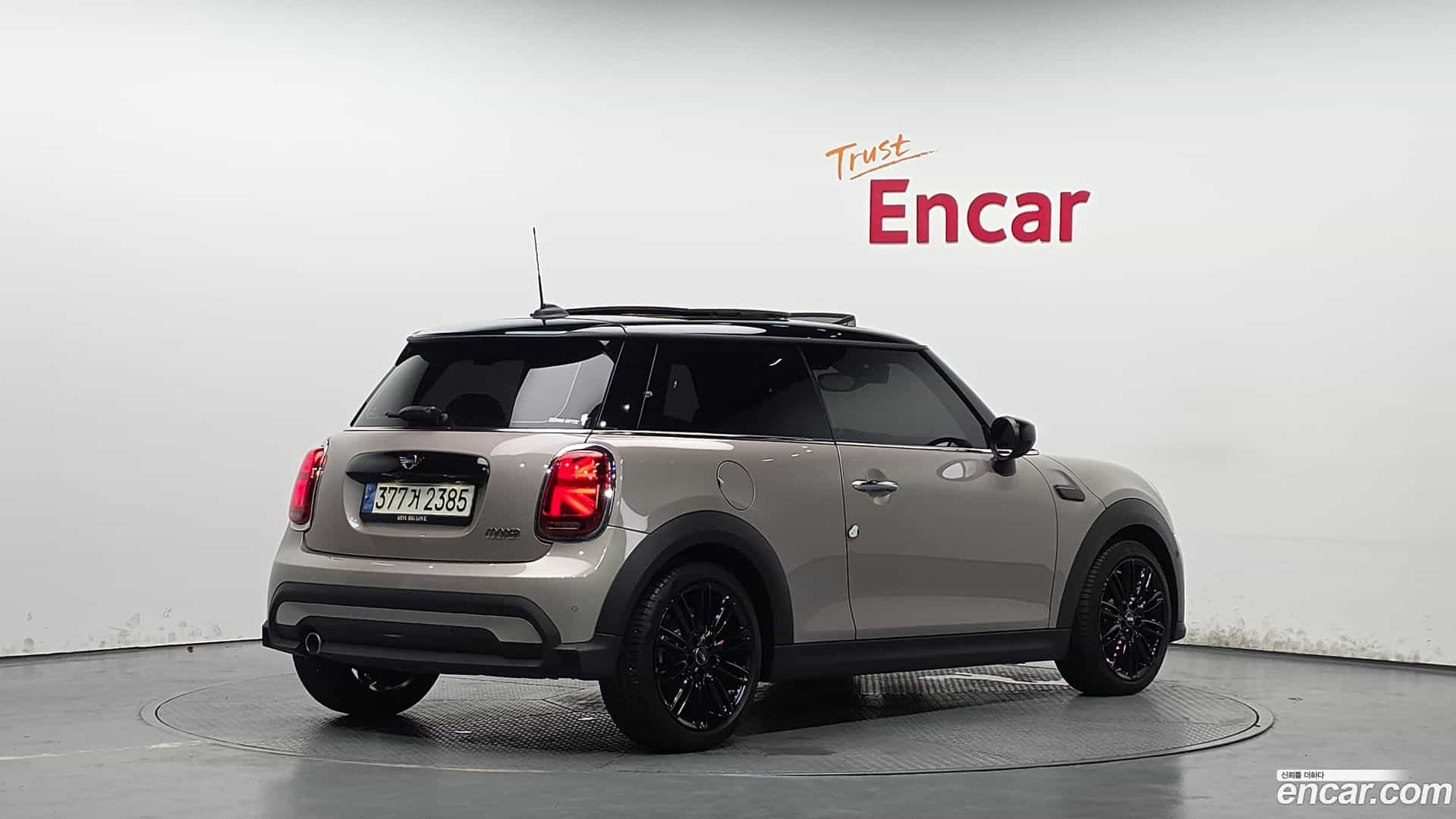 Cooper Mini 2023.5-OUTER-002