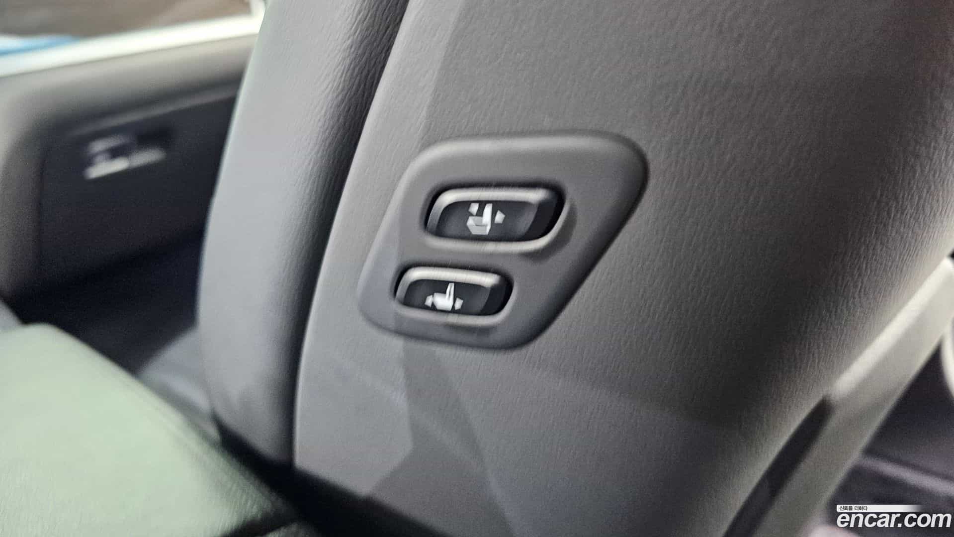 G80 Genesis 2018.4-OPTION-022